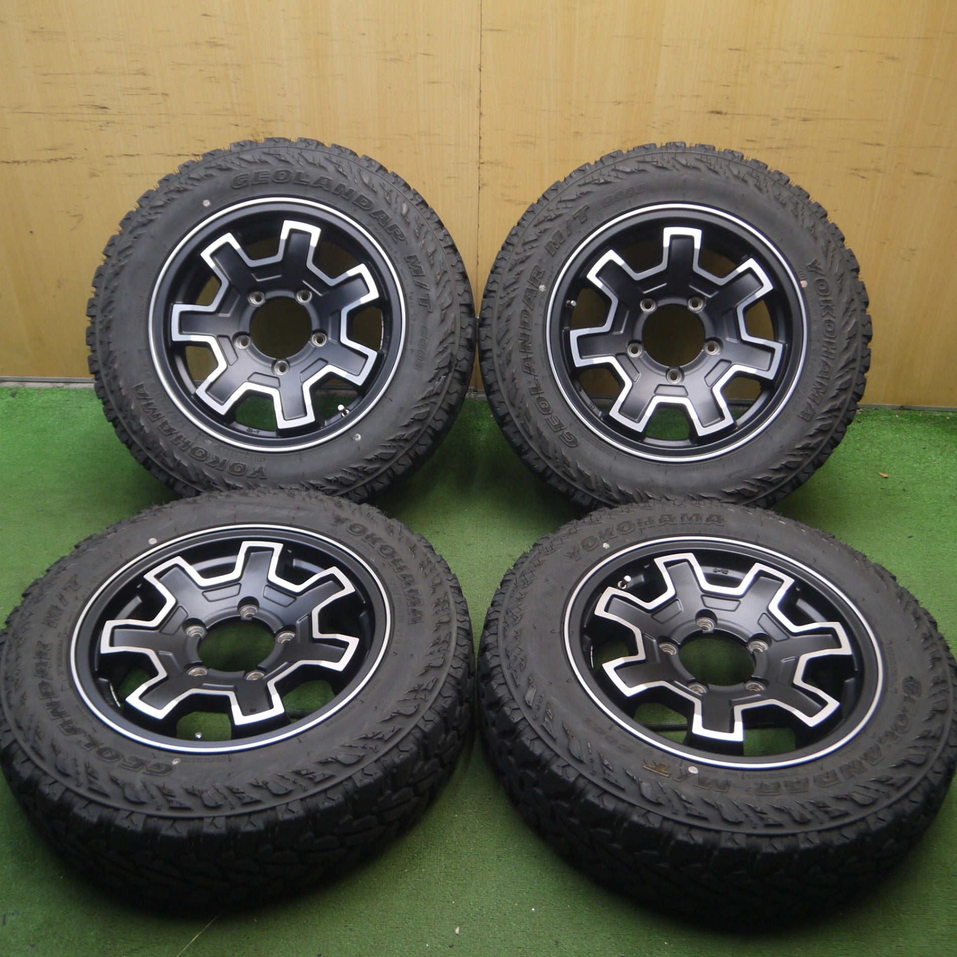 *送料無料* キレイ★ジムニー WILD CRUISING LX 175/80R16 ヨコハマ ジオランダー M/T G003 ワイルドクルージング  PCD139.7/5H★4061809Hノ