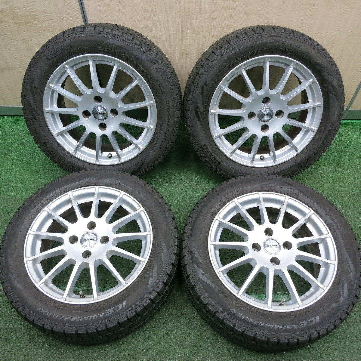 *送料無料* バリ溝！キレイ！8.5分★プジョー等 IRVINE 205/55R16 スタッドレス ピレリ アイスアシンメトリコ 16インチ  アーヴィン PCD108/4H★4053005HAス