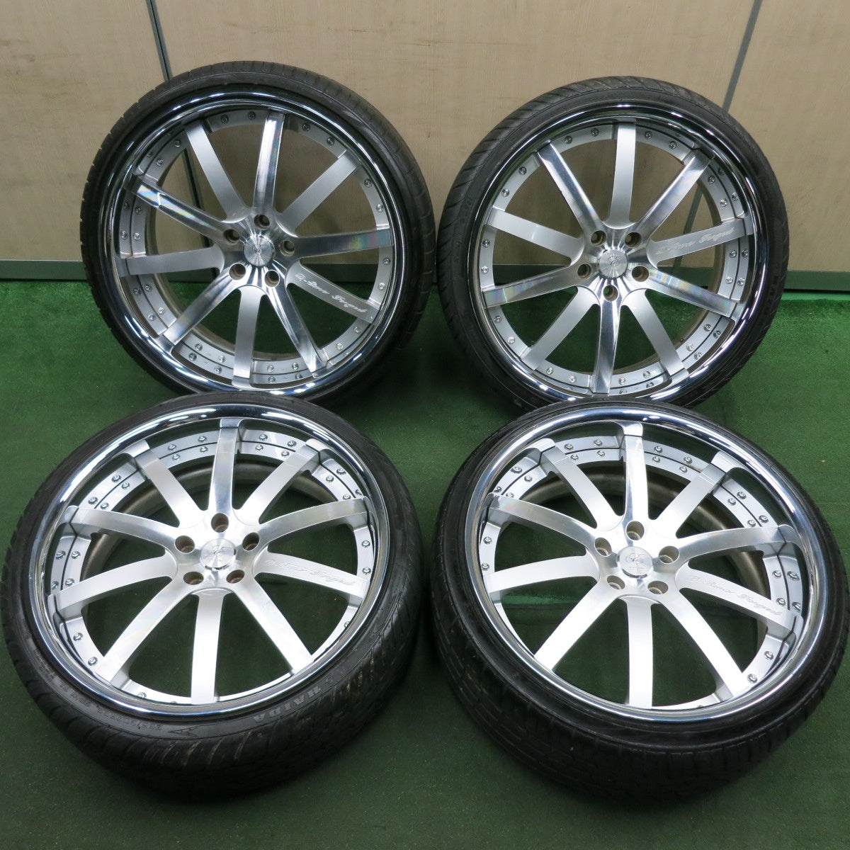 *送料無料* バリ溝！22年！9.5分★レクサス等 DOLCE EURO 255/30R22 265/30R22 ライオンハート LH-FIVE  ハイダ HD921 ドルチェユーロ PCD120/5H★4070205HAノ