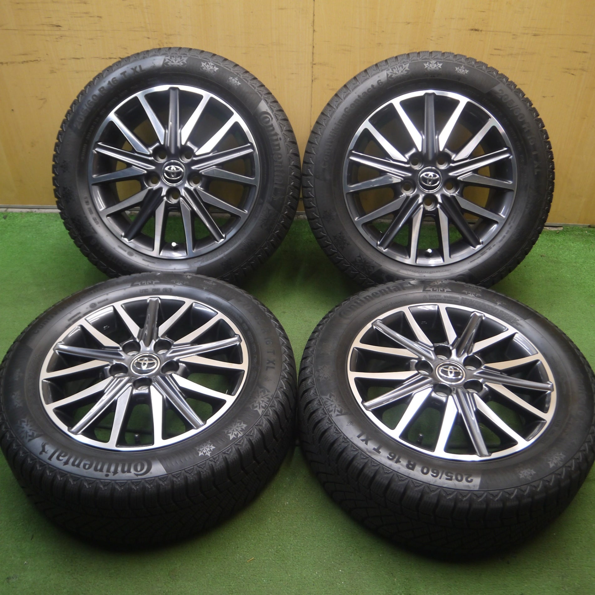 *送料無料* バリ溝！9.5分★トヨタ 80系 ノア ヴォクシー 純正 205/60R16 スタッドレス コンチネンタル コンチバイキングコンタクト6  PCD114.3/5H★4062801Hス