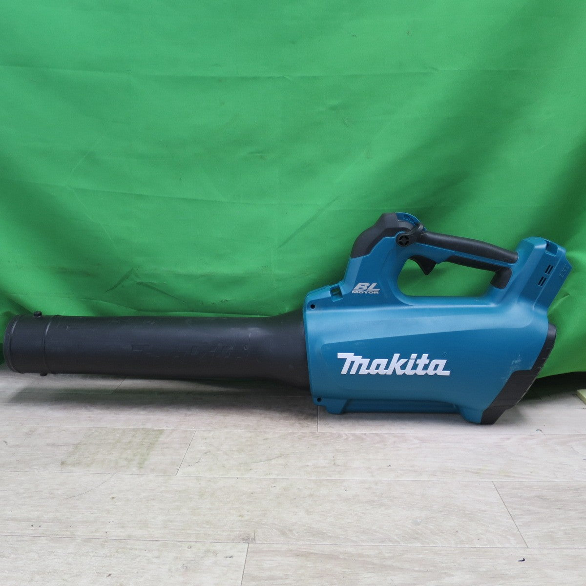 [送料無料] キレイ☆マキタ 充電式 ブロワ MUB184D 電動 工具 ブロア 集塵 集じん makita☆