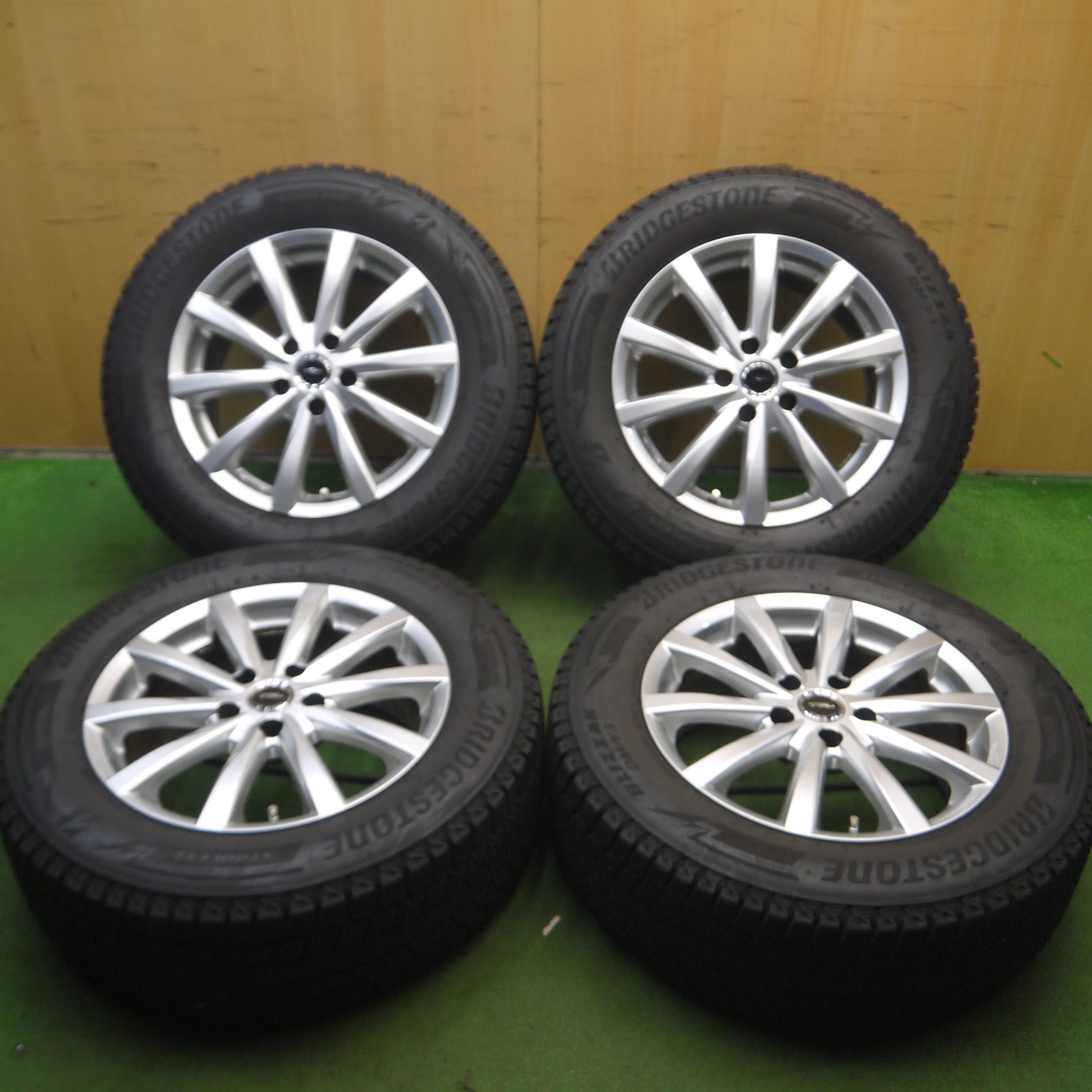 *送料無料* バリ溝！キレイ！8.5分★スタッドレス 225/65R17 ブリヂストン ブリザック DM-V3 TOPRUN トップラン 17インチ  PCD114.3/5H★4040907Hス