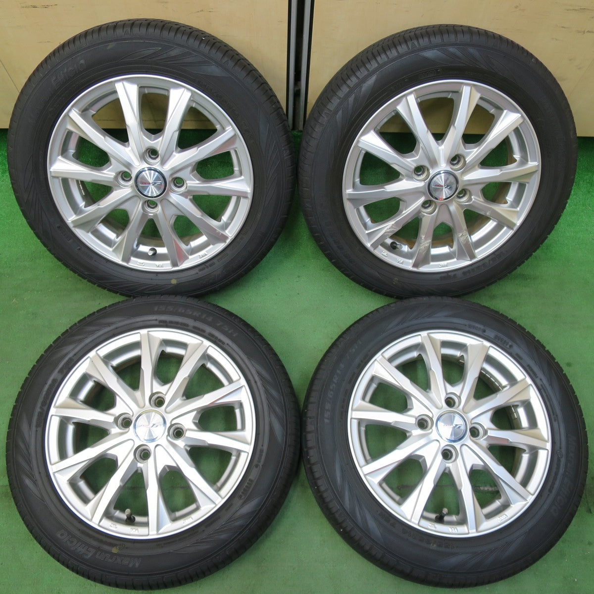 期間限定30％OFF! [送料無料] キレイ！21年★155/65R14 PCD100/4H★5021701イノ  14インチ ジョーカー JOKER Efficia Maxrun オートバックス タイヤ・ホイール