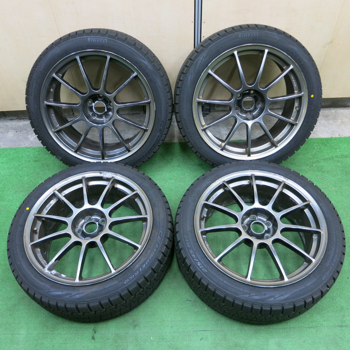 *送料無料* 4本価格★Partire ASSO 215/45R17 スタッドレス ピレリ アイスアシンメトリコ パルティーレ アッソ  PCD100/5H★4061802ナス