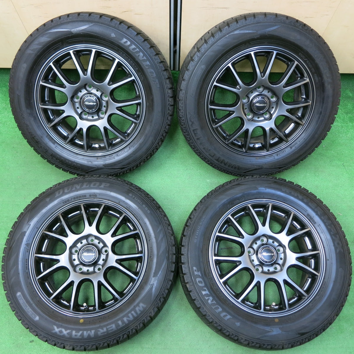 送料無料* バリ溝！キレイ！9分☆スタッドレス 195/65R15 ダンロップ ウインターマックス WM02 Mistiere ミスティー |  名古屋/岐阜の中古カー用品・工具の買取/販売ならガレージゲット