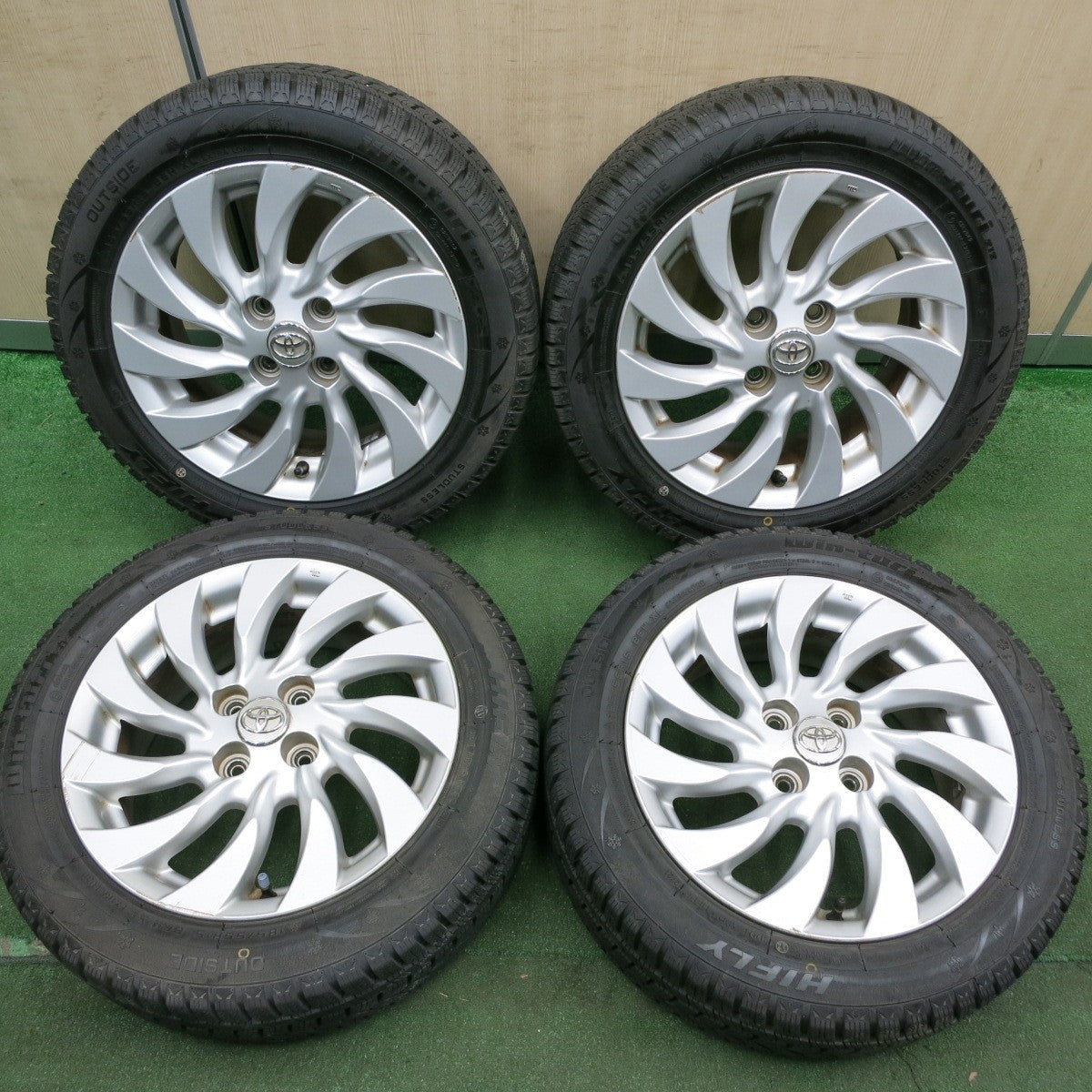 トヨタ純正 15inch 6j × 185/55R15 PCD100 4穴 bB パッソ ラウム iQ アクア カローラ アクシオ フィールダー  スペイド ポルテ ヴィッツ(ラジアルタイヤ)｜売買されたオークション情報、yahooの商品 タイヤ、ホイール