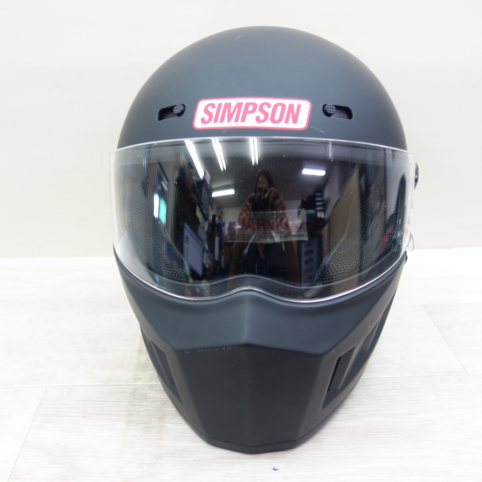 [送料無料] 付属品付き☆SIMPSON NORIX フルフェイス ヘルメット SUPER BANDIT 13 V196-2 58CM 2020年製  マットブラック Bluetooth ヘッドセット付き☆