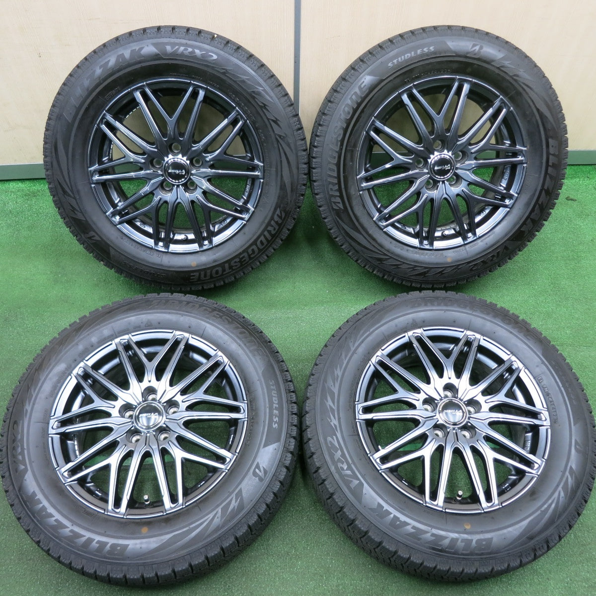 送料無料* 超バリ溝！23年！キレイ！ほぼ10分☆プリウス等 195/65R15 スタッドレス ブリヂストン ブリザック VRX2 SIB |  名古屋/岐阜の中古カー用品・工具の買取/販売ならガレージゲット