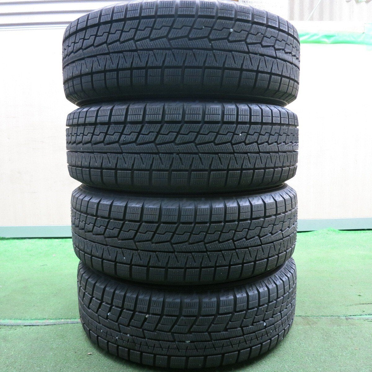 超バリ溝!21年!ほぼ10分★スタッドレス 195/60R15 ヨコハマ アイスガード iG70 60 スチール 15インチ PCD100/4H★4053002HAス
