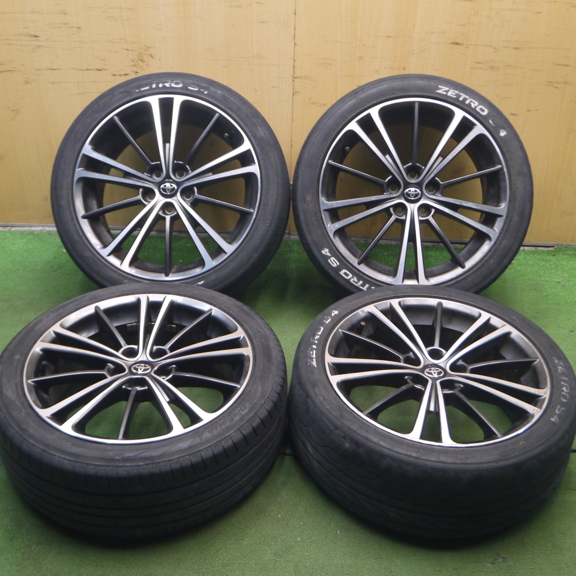 送料無料* 4本価格☆トヨタ 86 スバル BRZ 純正 215/45R17 送料無料* 4本価格☆トヨタ 86 スバル BRZ 純正 215/45R17