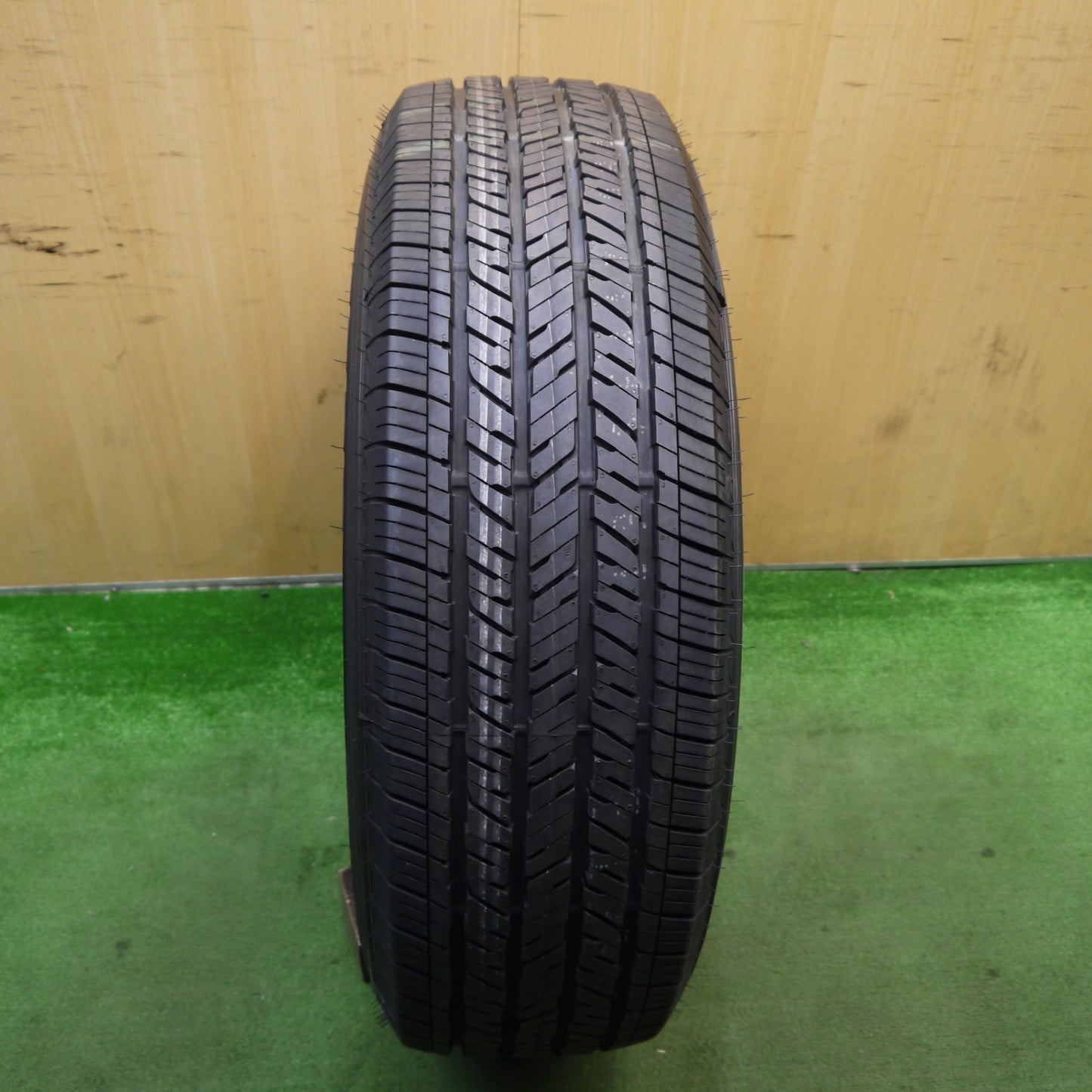 新車外し!23年!1本★ジープ ラングラー アンリミテッド サハラ 純正 255/70R18 ブリヂストン デューラー H/T 685 18インチ PCD127/5H★5051203Hノ