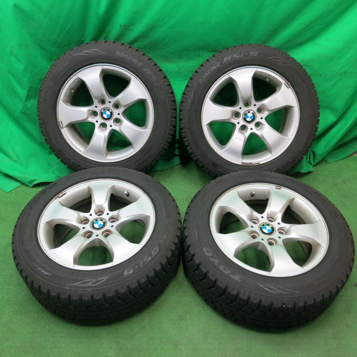 *送料無料* バリ溝！9.5分★BMW X3 E83 純正 235/55R17 スタッドレス トーヨー オブザーブ GSi-5 17インチ  PCD120/5H★4052502ナス