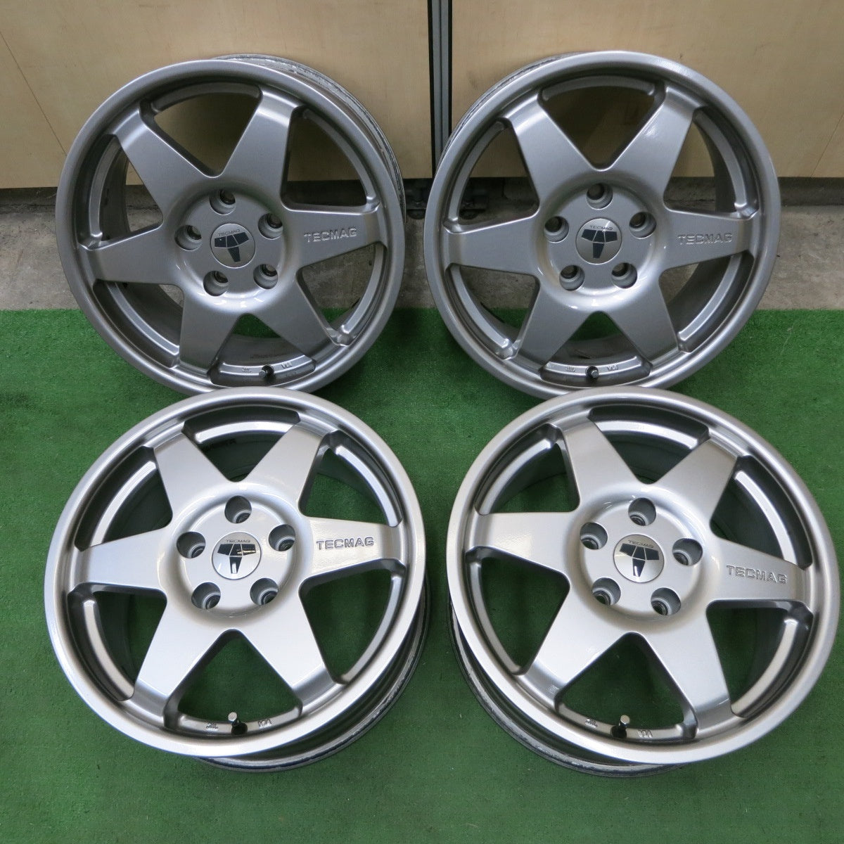 *送料無料* キレイ★ベンツ 等 TECMAG TARGA テクマグ タルガ ホイール 16インチ 16×7.5J  PCD112/5H★4082705ナホ