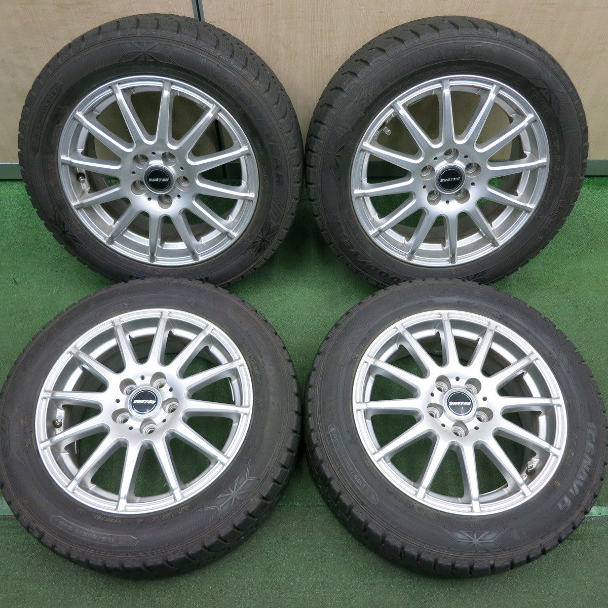 取付工賃無料 来店用】195/80R15 96Q <br>グッドイヤー アイスナビSUV <br>新品 スタッドレスタイヤ 店頭来店作業  <br>ゴムバルブ交換/タイヤ処理/脱着/バランス調整 全部込み！ <br>