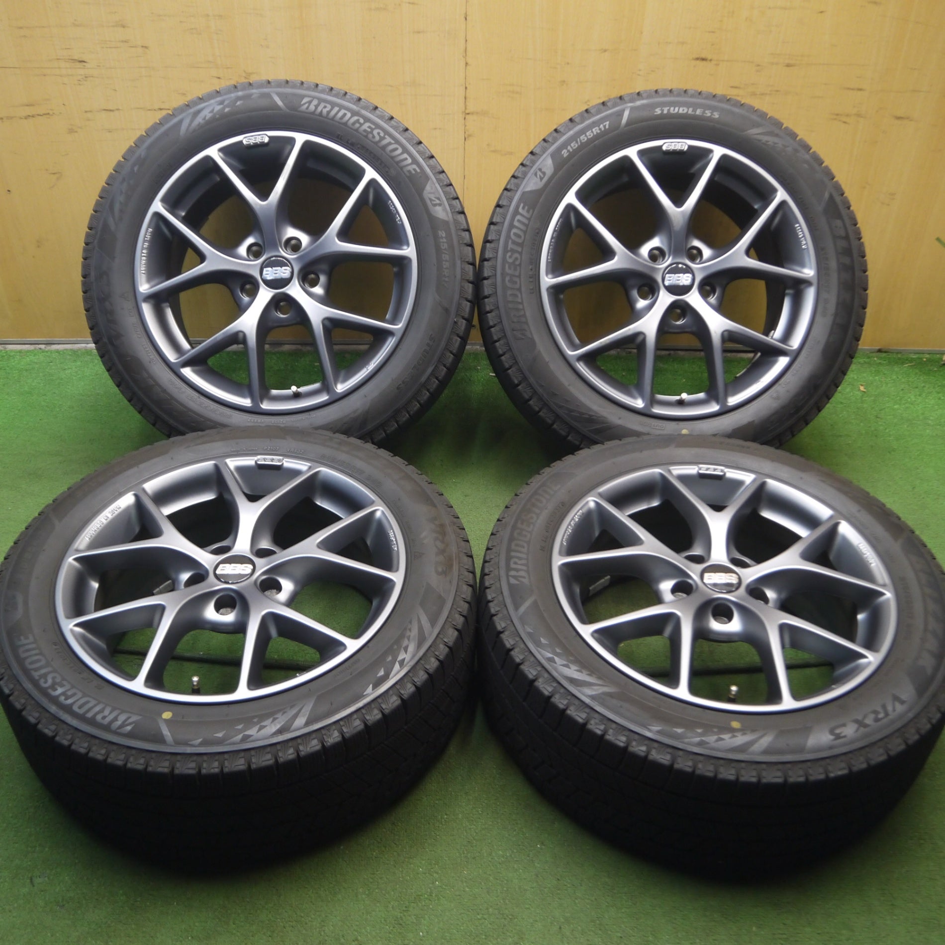 送料無料* バリ溝！21年！キレイ！9.5分☆ベンツ 等 BBS SR005 215/55R17 スタッドレス ブリヂストン ブリザック |  名古屋/岐阜の中古カー用品・工具の買取/販売ならガレージゲット