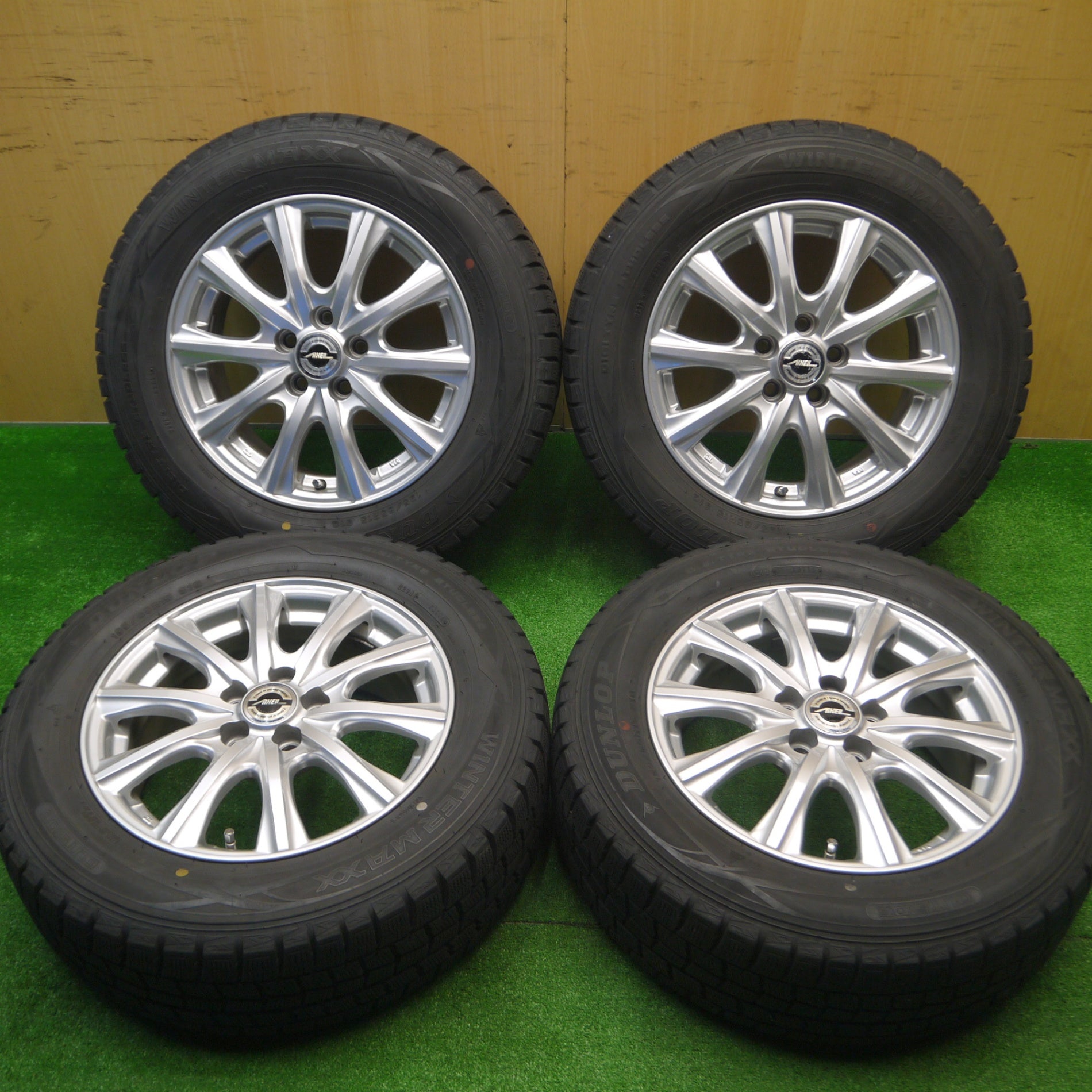 スタッドレス ダンロップ 195/65R15 プリウス 古臭 ウィッシュ カローラ