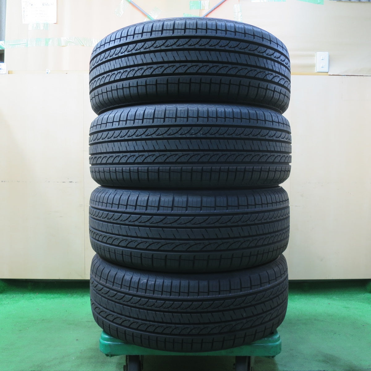 *送料無料* 新車外し！23年★235/55R19 ヨコハマ AVID GT S35 タイヤ 19インチ RAV4 ハリアー CX-5 CX-7  等★4082010イノタ