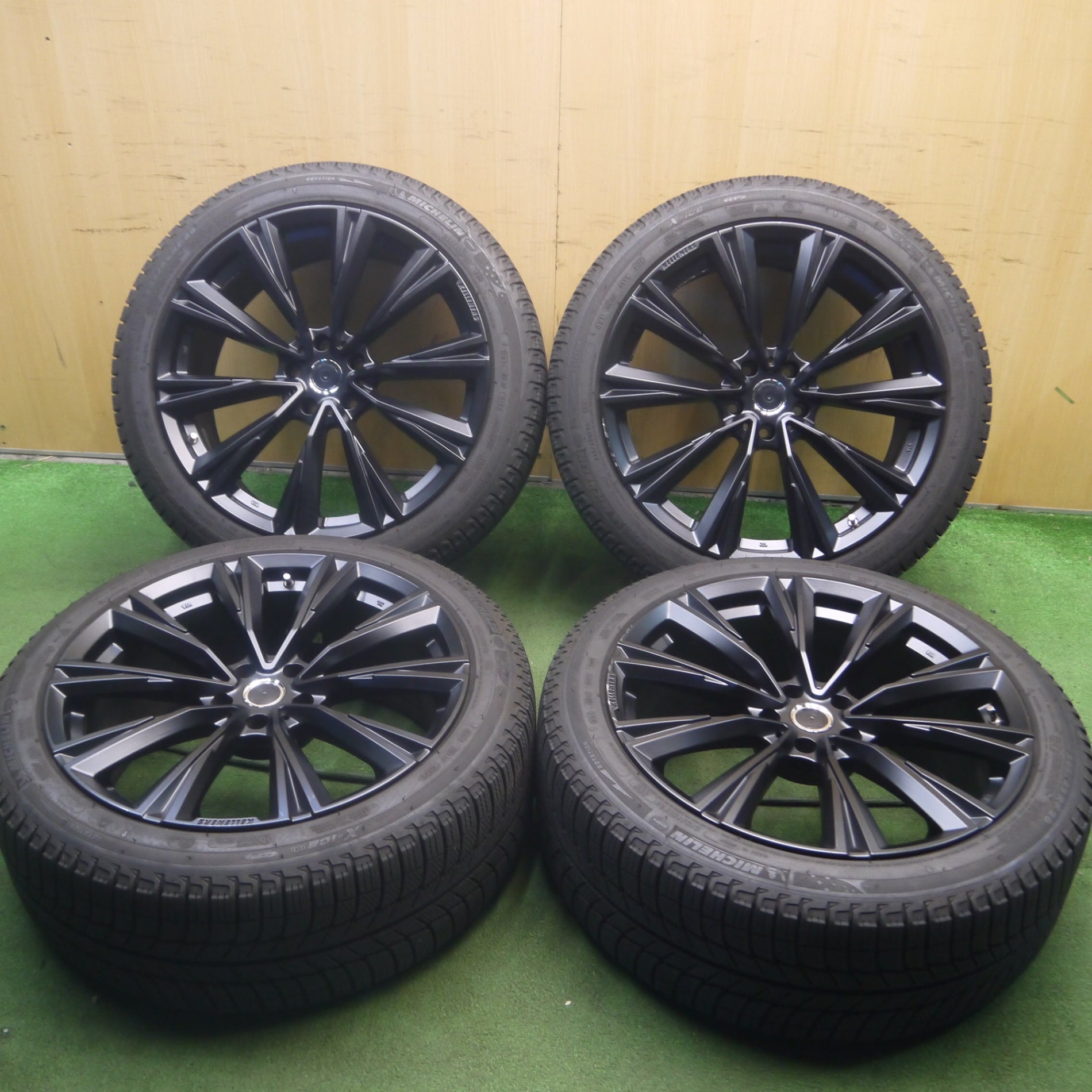 送料無料* バリ溝！22年！9.5分☆BMW等 KELLENERS 245/45R20 スタッドレス ミシュラン X-ICE XI3 ケレ |  名古屋/岐阜の中古カー用品・工具の買取/販売ならガレージゲット