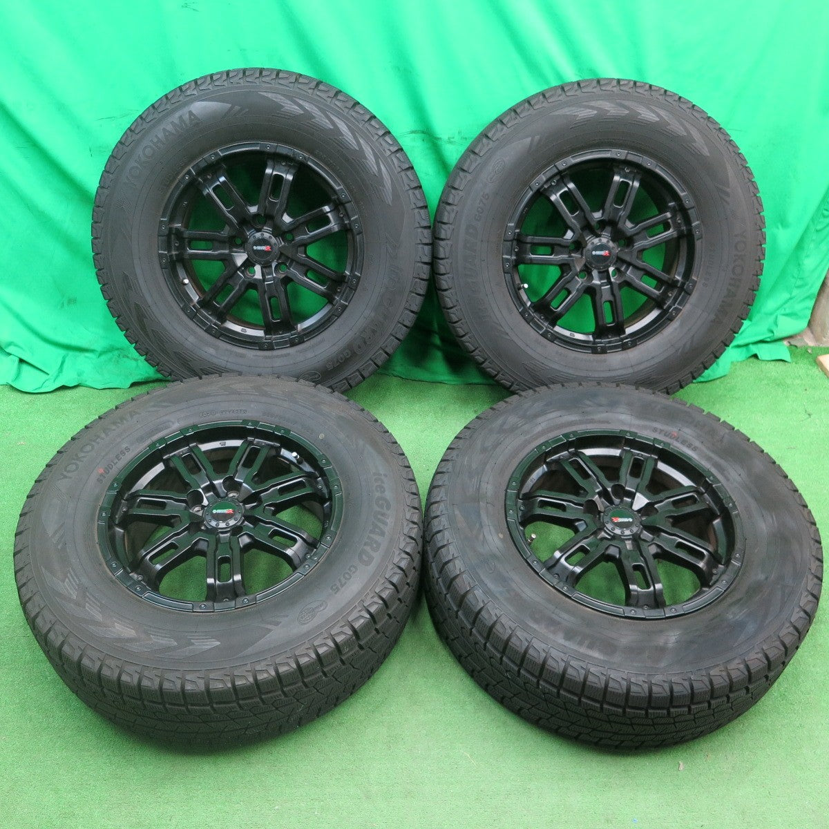 送料無料* バリ溝！キレイ！9.5分☆ジープ等 265/70R17 スタッドレス ヨコハマ アイスガード G075 B-MUD Z 17イ |  名古屋/岐阜の中古カー用品・工具の買取/販売ならガレージゲット