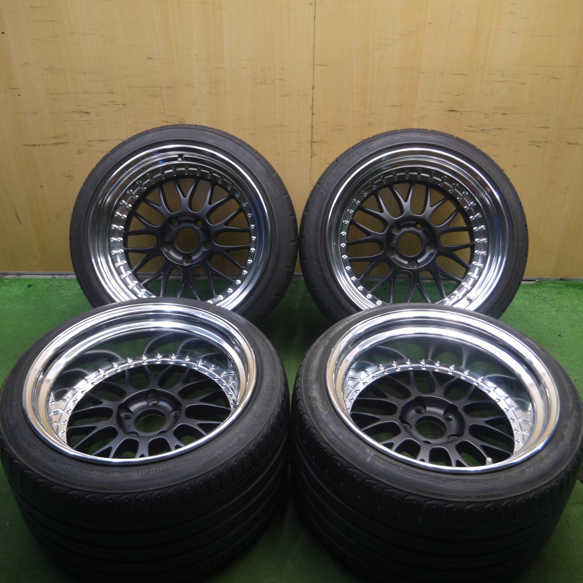 *送料無料* タイヤ2本未使用！キレイ★シボレー等 WORK MEISTER M1 275/35R18 315/30R18 グッドイヤー RS-02  ヨコハマ ワーク PCD120.65/5H★4032605Hノ