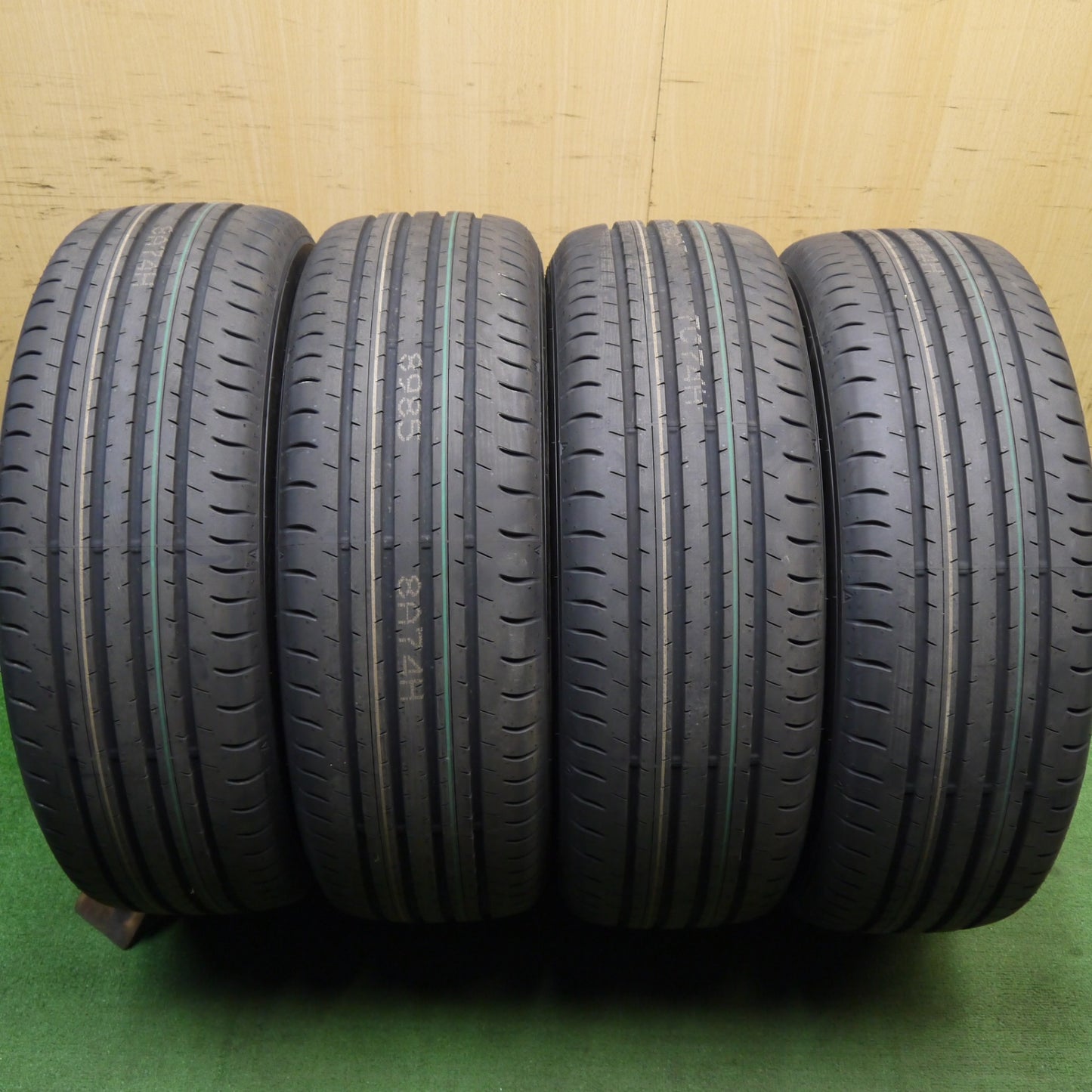 新車外し!25年★トヨタ 40系 ヴェルファイア アルファード エグゼクティブラウンジ 純正 225/55R19 ダンロップ SPスポーツマックス 060 19インチ PCD120/5H★5060402KKノ