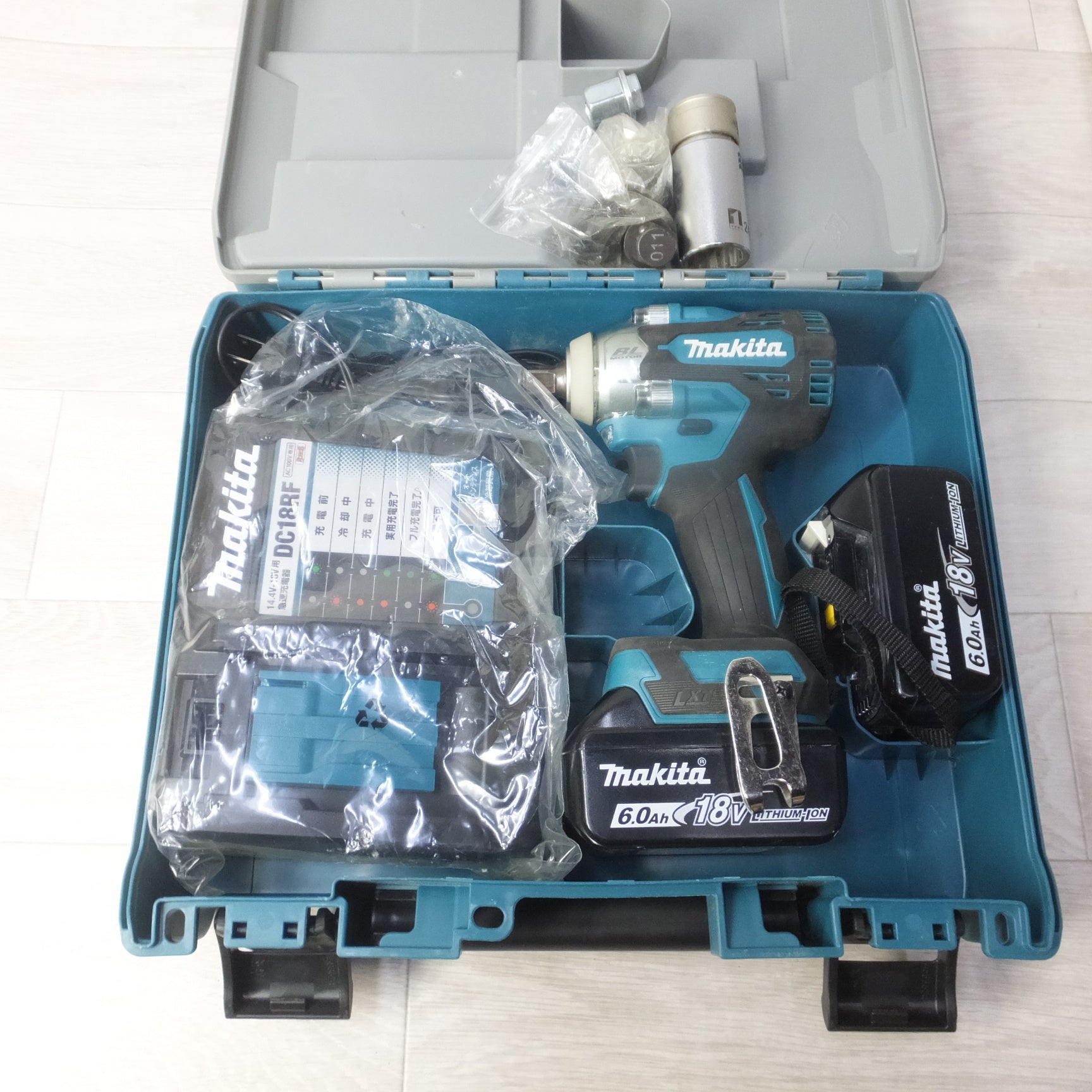 送料無料] キレイ◇makita マキタ 充電式インパクトレンチ TW300DRGX ...