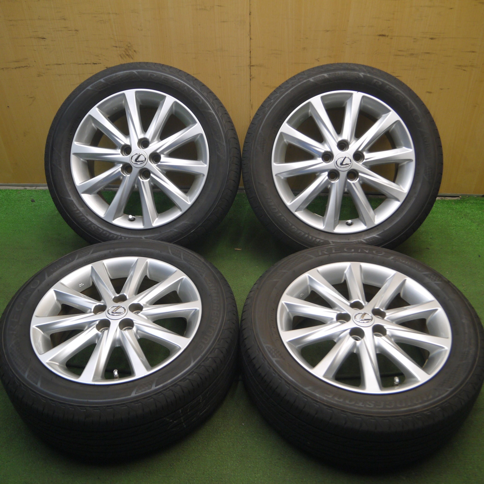 *送料無料* バリ溝！キレイ！9.5分★レクサス CT200h 純正 205/55R16 ブリヂストン レグノ GR-XI 16インチ  PCD100/5H★4031904Hノ