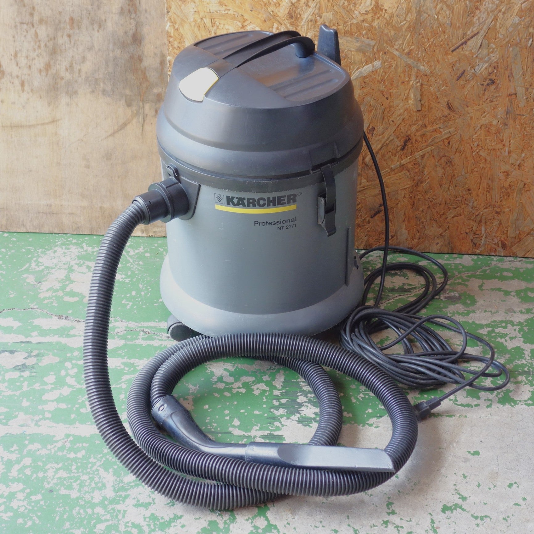 送料無料] ◇KARCHER ケルヒャー 乾湿両用掃除機 NT27/1 クリーナー 業務用 1.428-521.0 100V 50/60H |  名古屋/岐阜の中古カー用品・工具の買取/販売ならガレージゲット