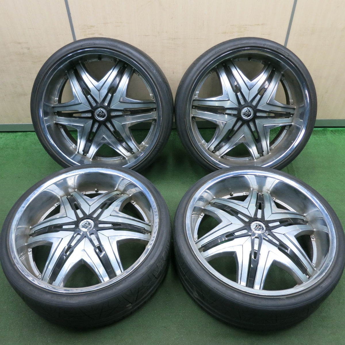 *送料無料* 4本価格★DIABLO ELITE 275/30R24 ニットー INVO ディアブロ エリート 24インチ  PCD139.7/6H★4071201HAノ