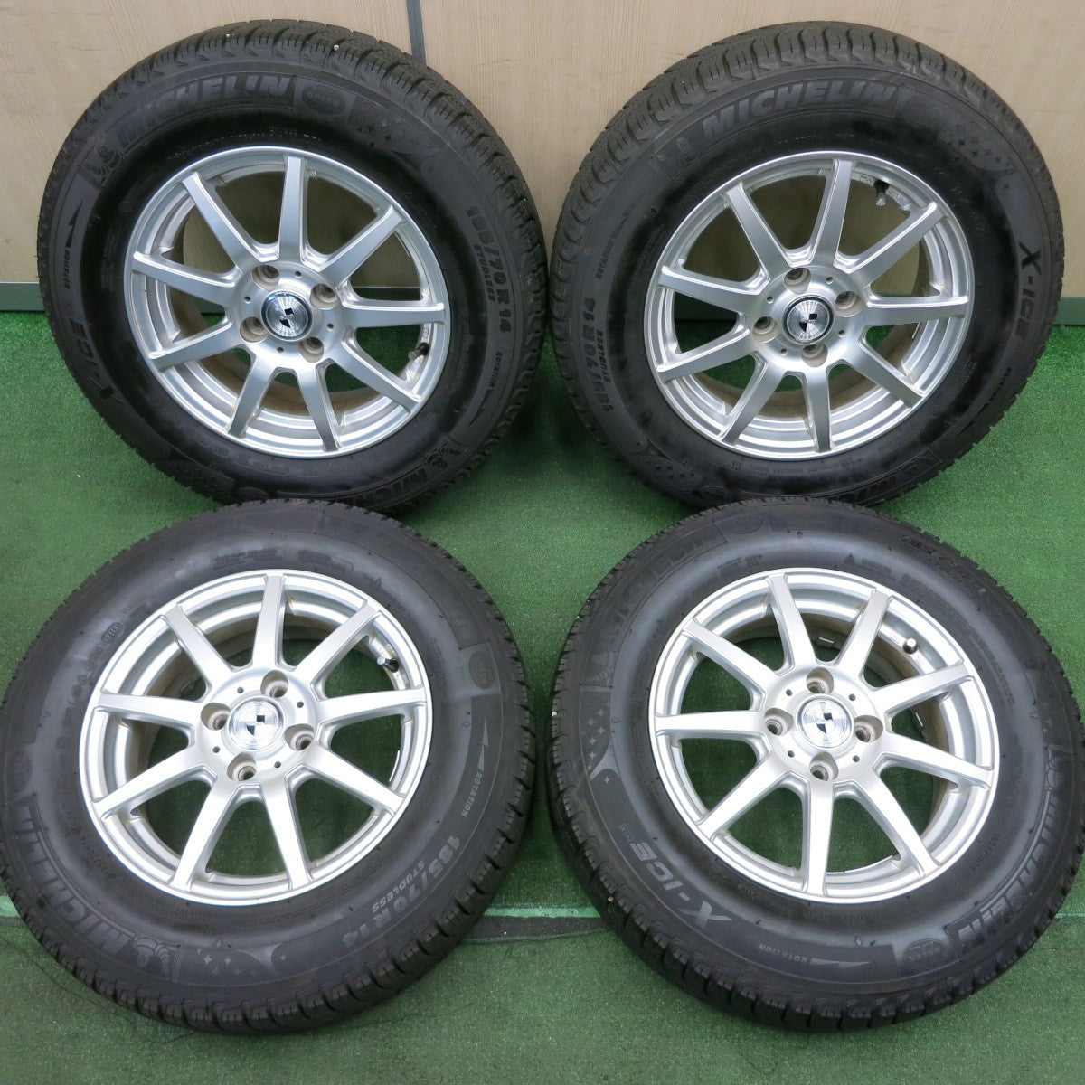 送料無料* バリ溝！キレイ！8.5分☆スタッドレス 185/70R14 ミシュラン 