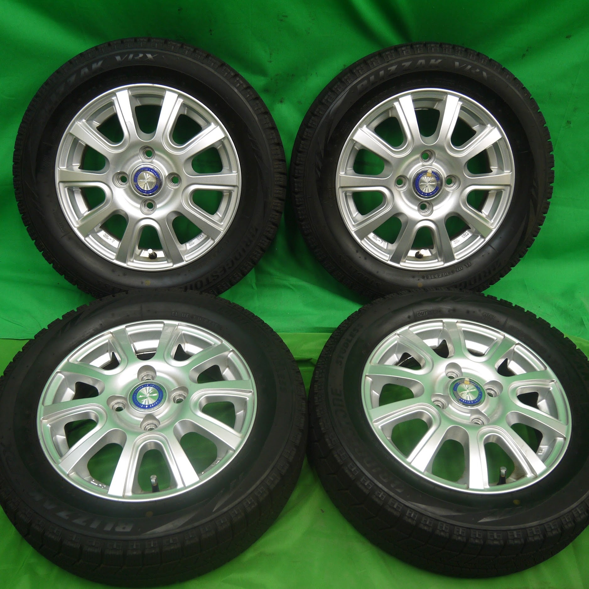 [送料無料]バリ溝！9.5分以上★スタッドレス 155/65R13 ブリヂストン ブリザック VRX JENEIGE 13インチ  PCD100/4H★3070102KAス