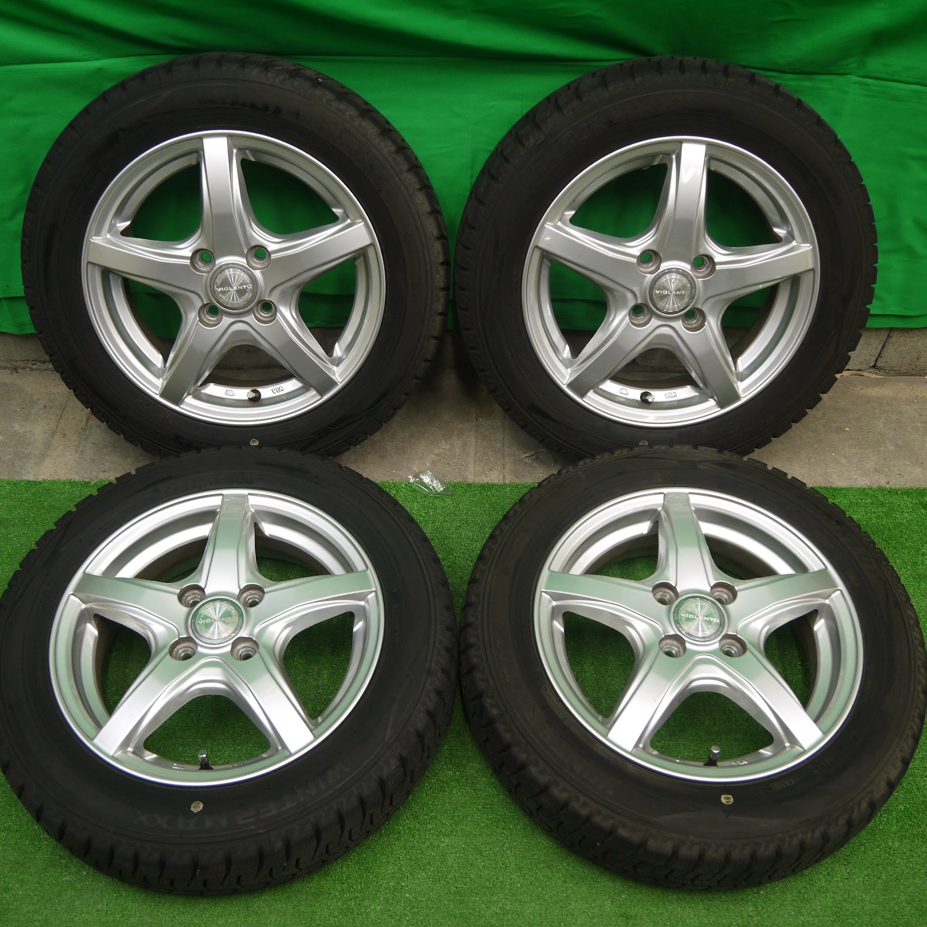 [送料無料]バリ溝！20年！キレイ！9.5分以上★スタッドレス 155/65R14 ダンロップ ウインターマックス WM02 VIOLENTO  ヴィオレント PCD100/4H★3062304Iス