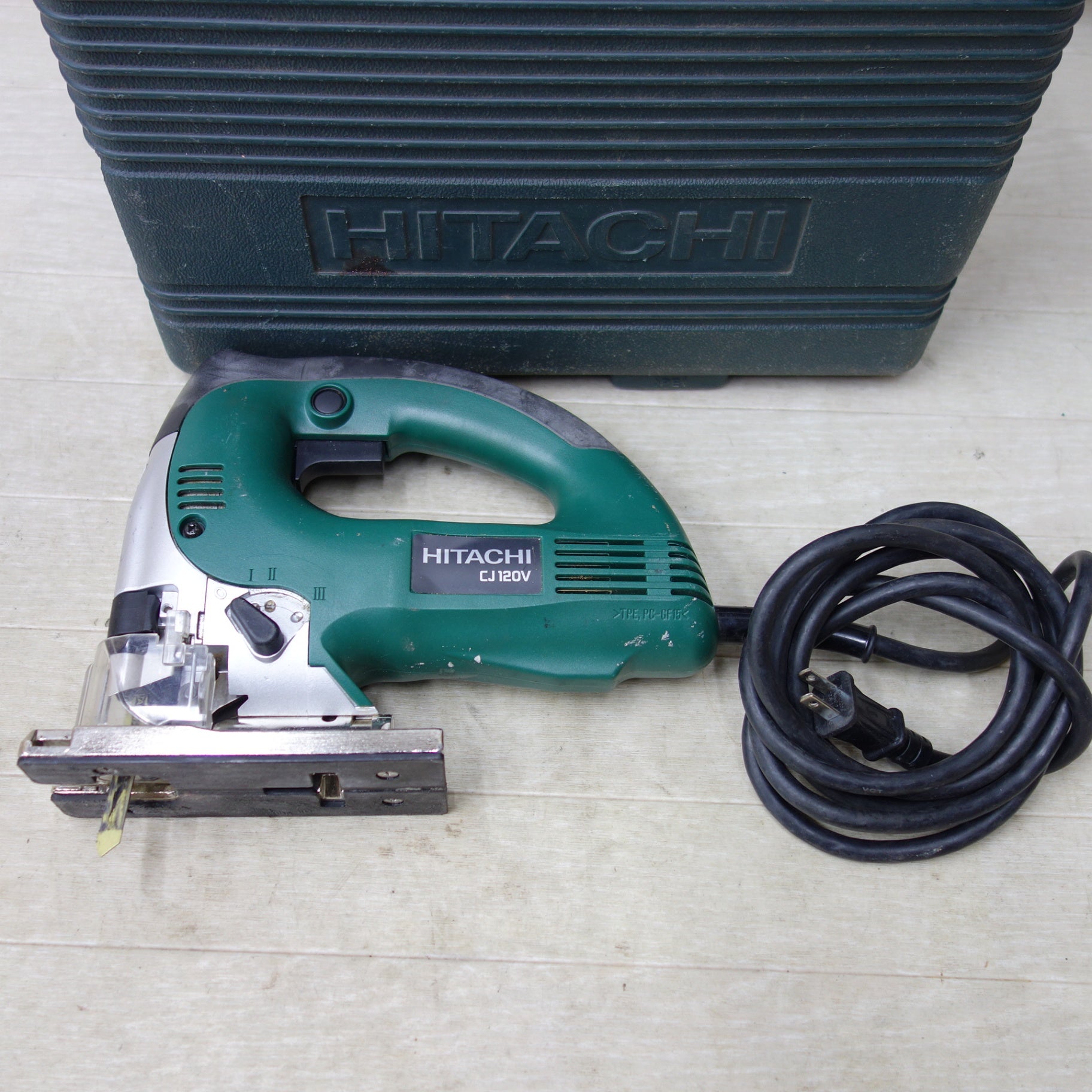 [送料無料] ◆HITACHI 日立工機 135mm CJ120V 電子ジグソー 切断機 無段変速 電動工具 100V◆