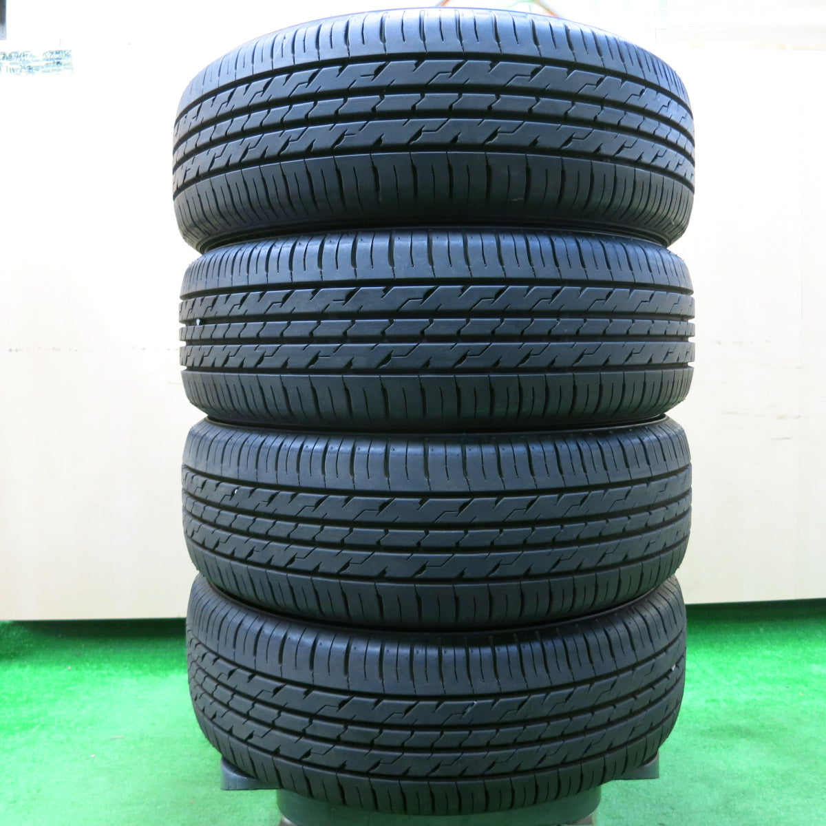 *送料無料*超バリ溝！20年！ほぼ10分★185/60R15 ECOFINE エコファイン 15インチ タイヤ アクア ヴィッツ ヤリス  等★3112902イノタ