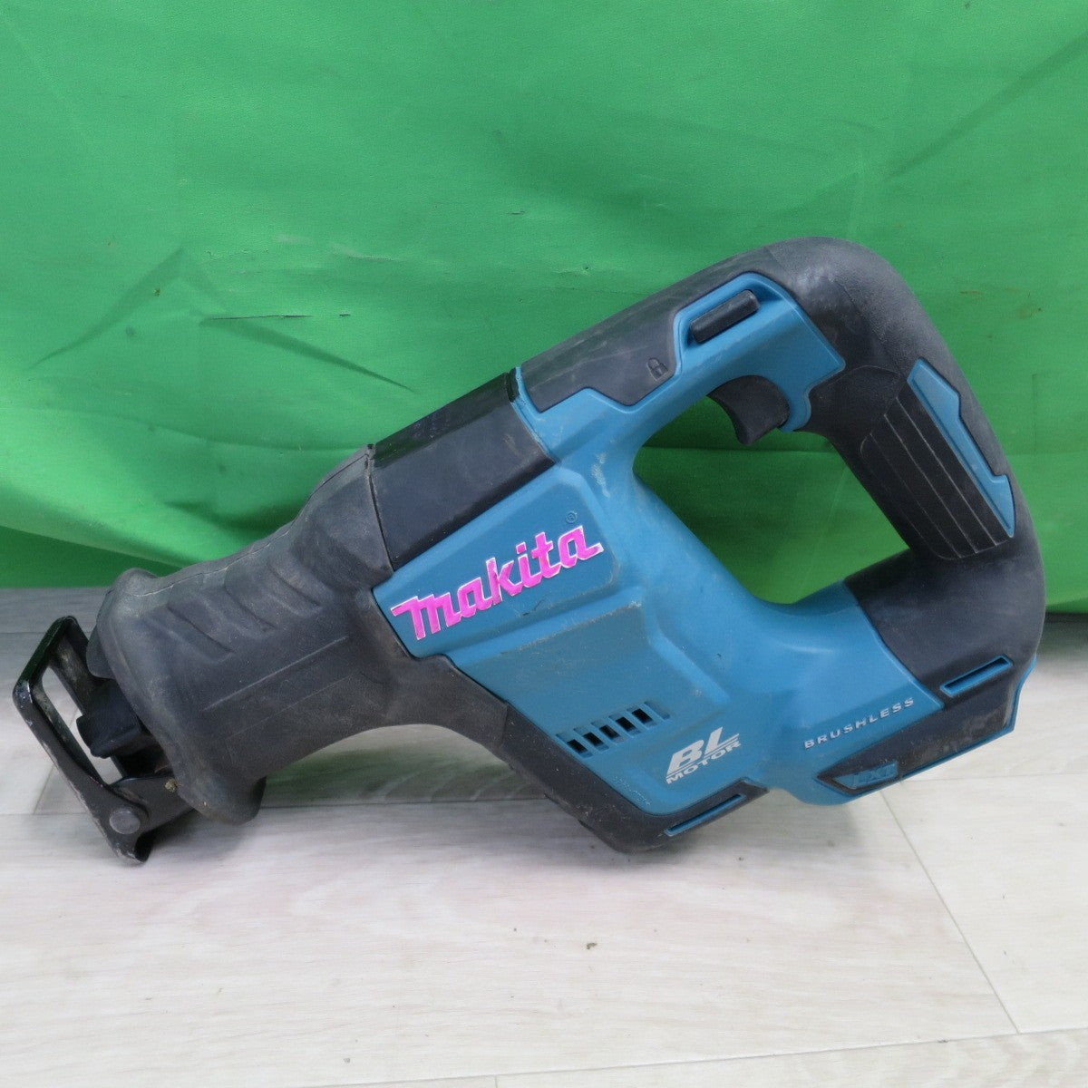 送料無料] ☆マキタ 充電式 レシプロソー JR188D 電動 工具 makita☆ | 名古屋/岐阜の中古カー用品・工具の買取/販売ならガレージゲット