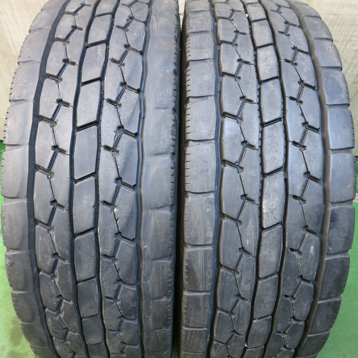 送料無料*2本価格☆トラック タイヤ 245/70R19.5 136/134J ダンロップ エナセーブ SP688 DECTES ミックス |  名古屋/岐阜の中古カー用品・工具の買取/販売ならガレージゲット