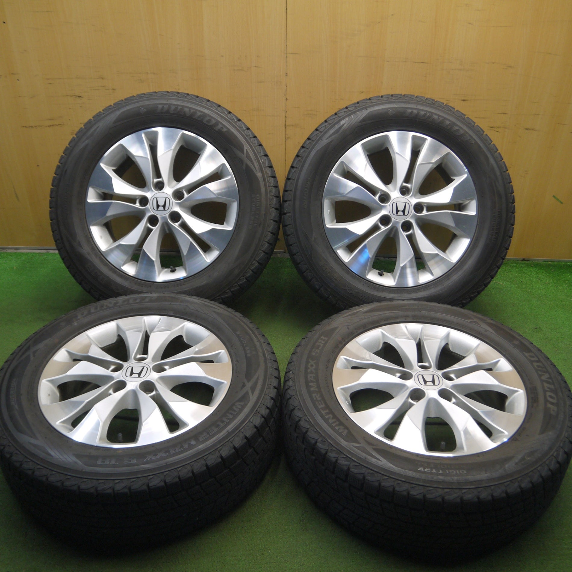 *送料無料* バリ溝！キレイ！9.5分★ホンダ CR-V 純正 ENKEI 225/65R17 スタッドレス ダンロップ ウインターマックス SJ8  エンケイ PCD114.3/5H★4021608Hス タイヤ・ホイールセット