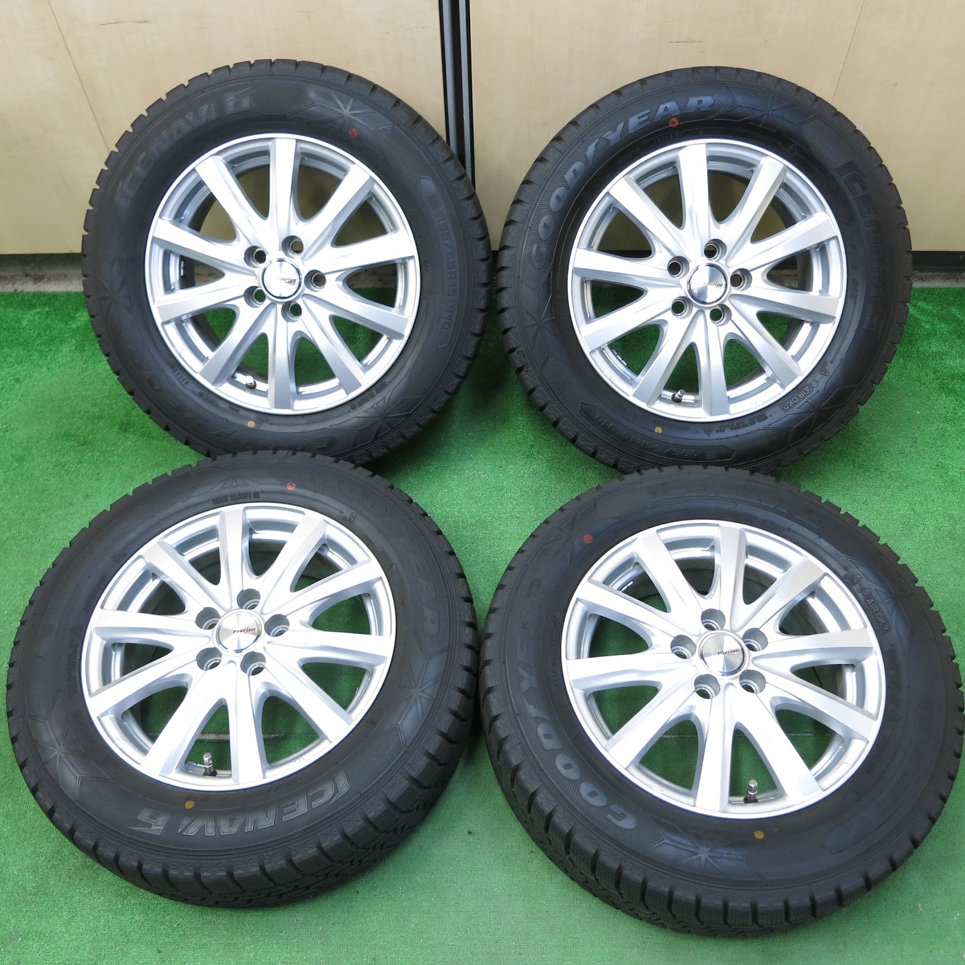 超バリ溝！18年！キレイ！ほぼ10分☆プリウス 等 195/65R15 スタッドレス トーヨー ガリット G5 SEIN ザイン 15インチ  PCD100/5H☆｜15インチ