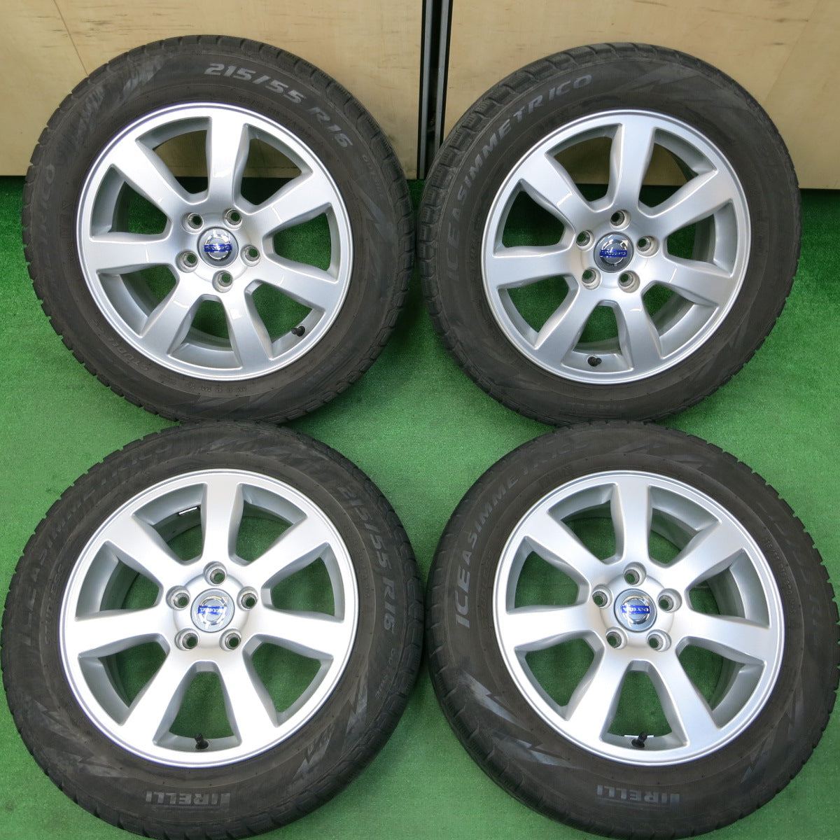 *送料無料*キレイ★ボルボ V60 純正 BORBET 215/55R16 スタッドレス ピレリ アイスアシンメトリコ 16インチ  PCD108/5H★4010501イス