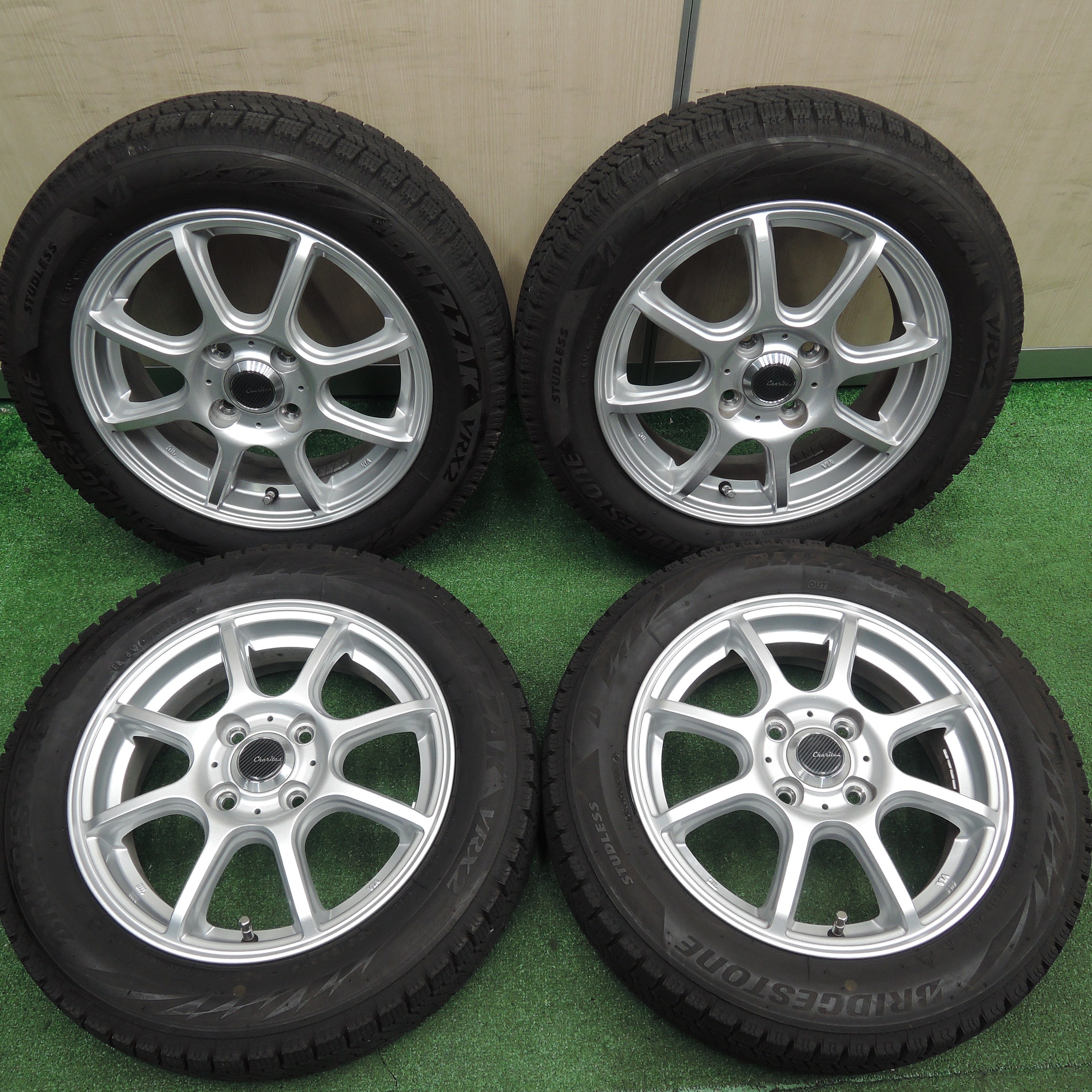 *送料無料*バリ溝！22年！キレイ！ほぼ10分★スタッドレス 155/65R14 ブリヂストン ブリザック VRX2 Charites カリ