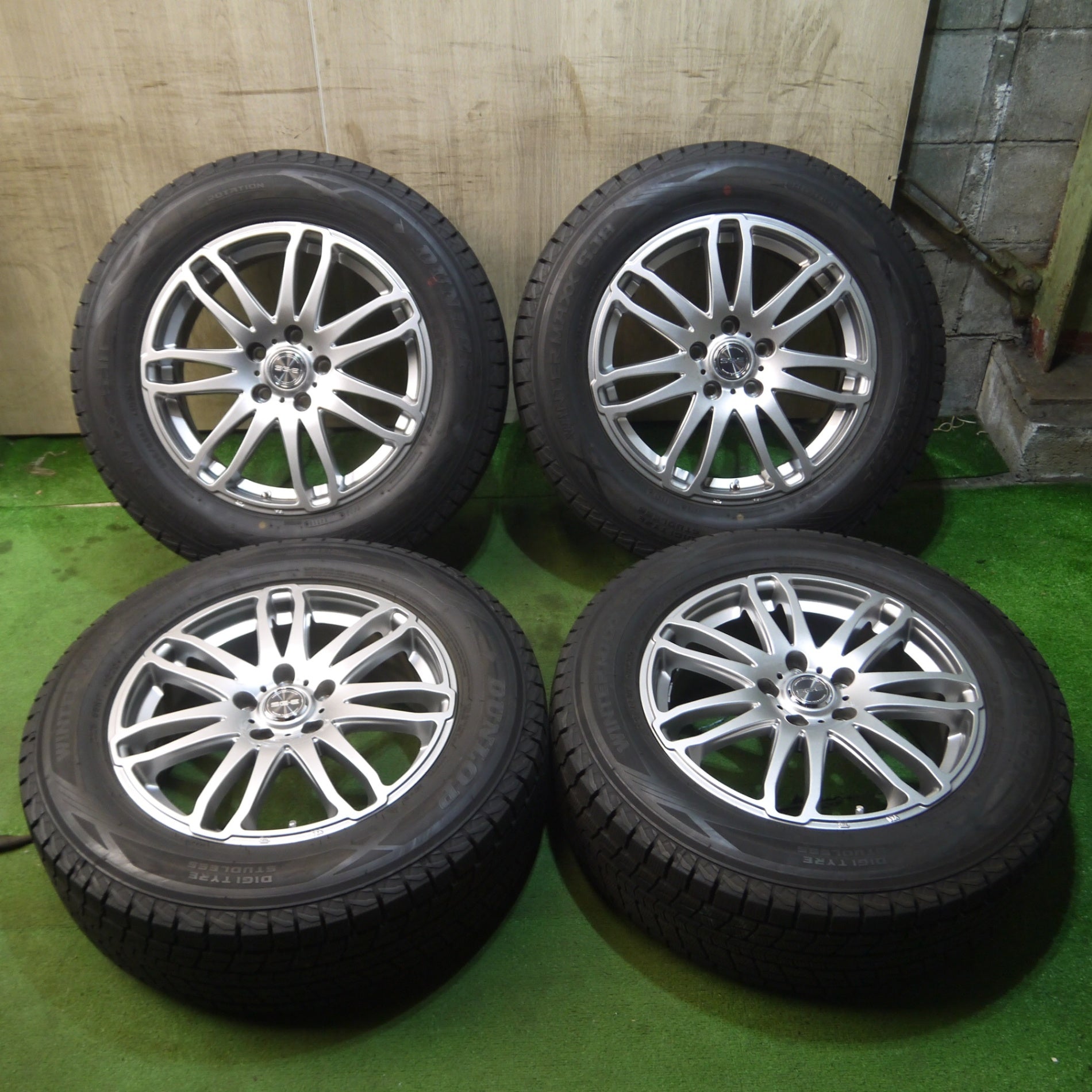 送料無料* バリ溝！キレイ！ほぼ10分☆スタッドレス 225/65R17 ...