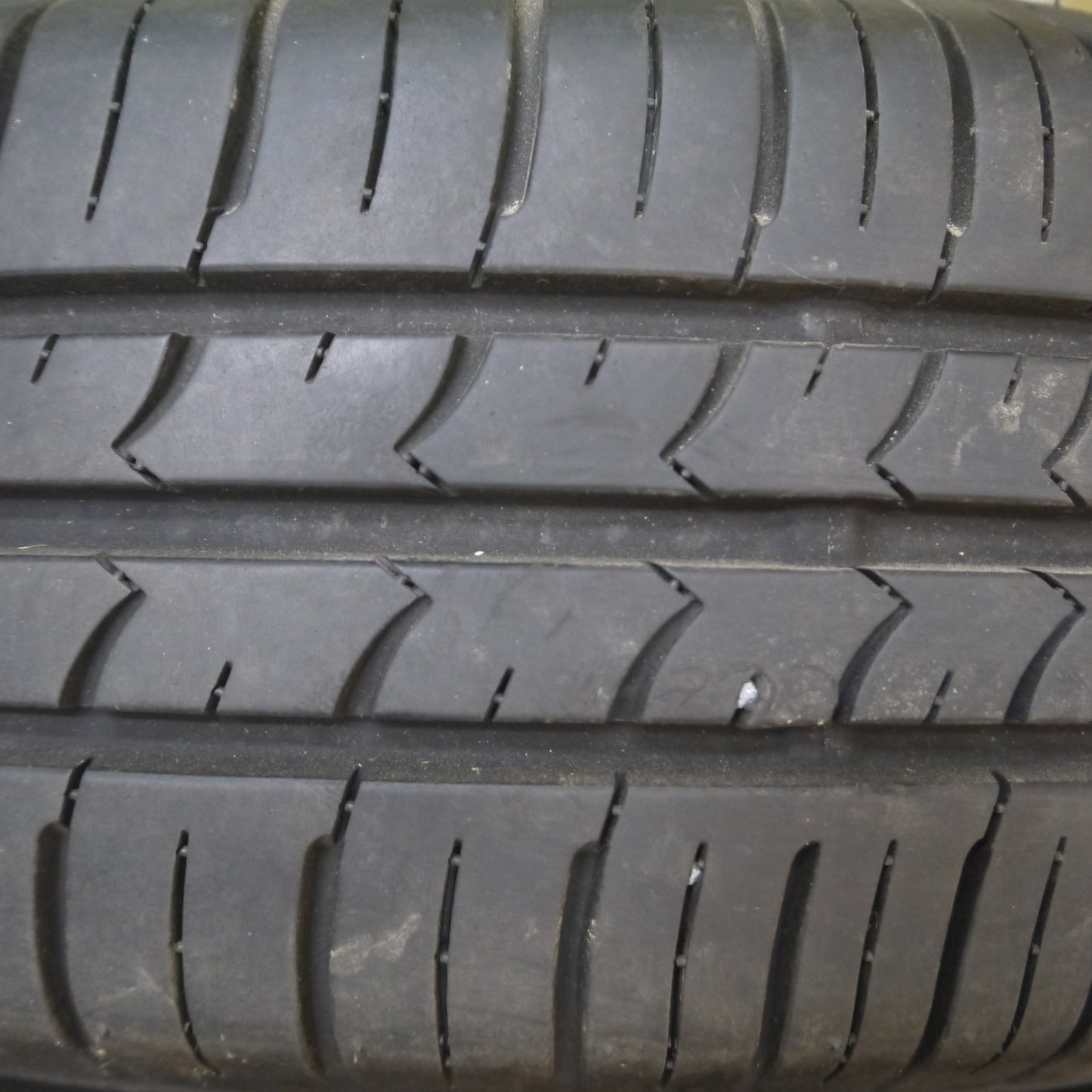 *送料無料* バリ溝！21年！綺麗！8.5分★165/70R14 グッドイヤー EfficientGrip ECO hybrid スチール ホイール 14インチ PCD100/4H★4071604Hノ