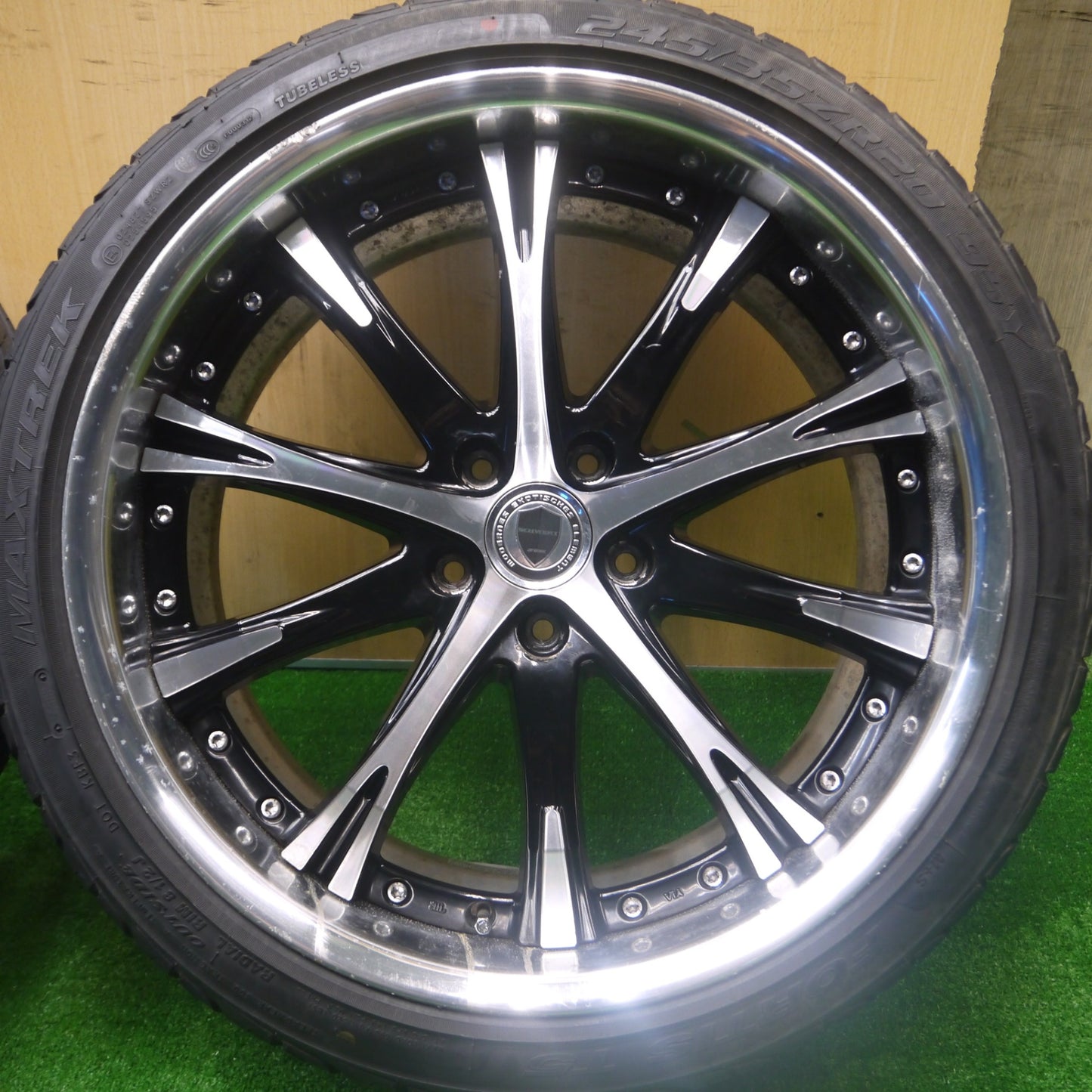 *送料無料* バリ溝！22年！9.5分★WORK SCHWERT SW4 -F 245/35R20 マックストレック FORTIS T5 ヴィンマックス ACTIVE V02 ワーク シュバート PCD114.3/5H★4082305Hノ