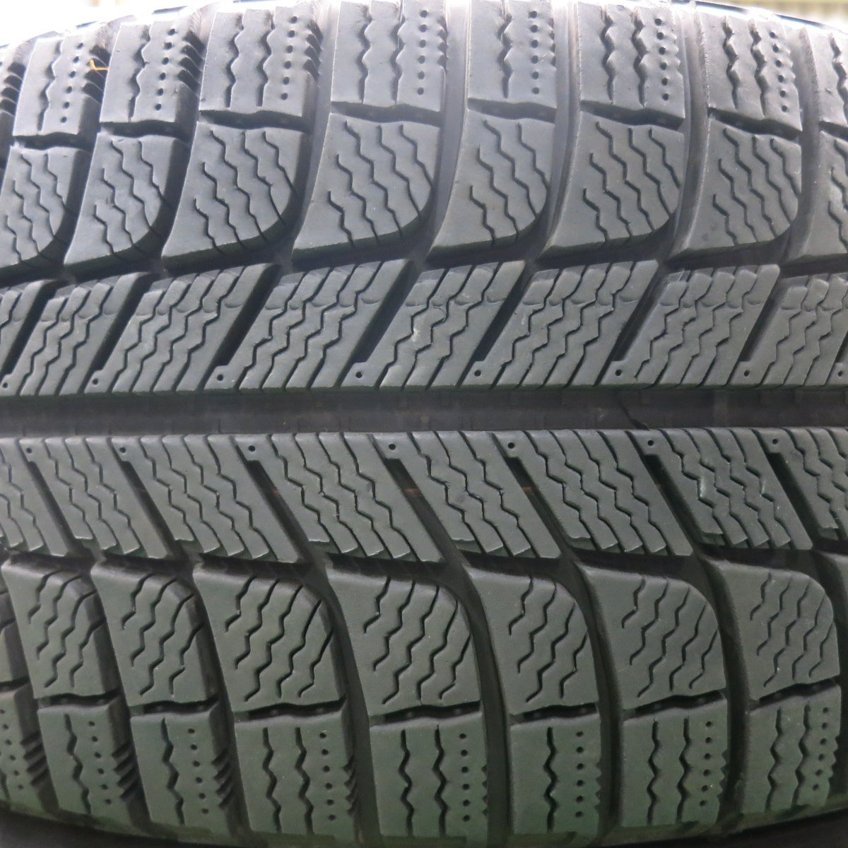 *送料無料* バリ溝！キレイ！9分★ベンツ 等 MAK VINCI 225/50R17 スタッドレス ミシュラン X-ICE XI3 17インチ PCD112/5H★4050604HAス