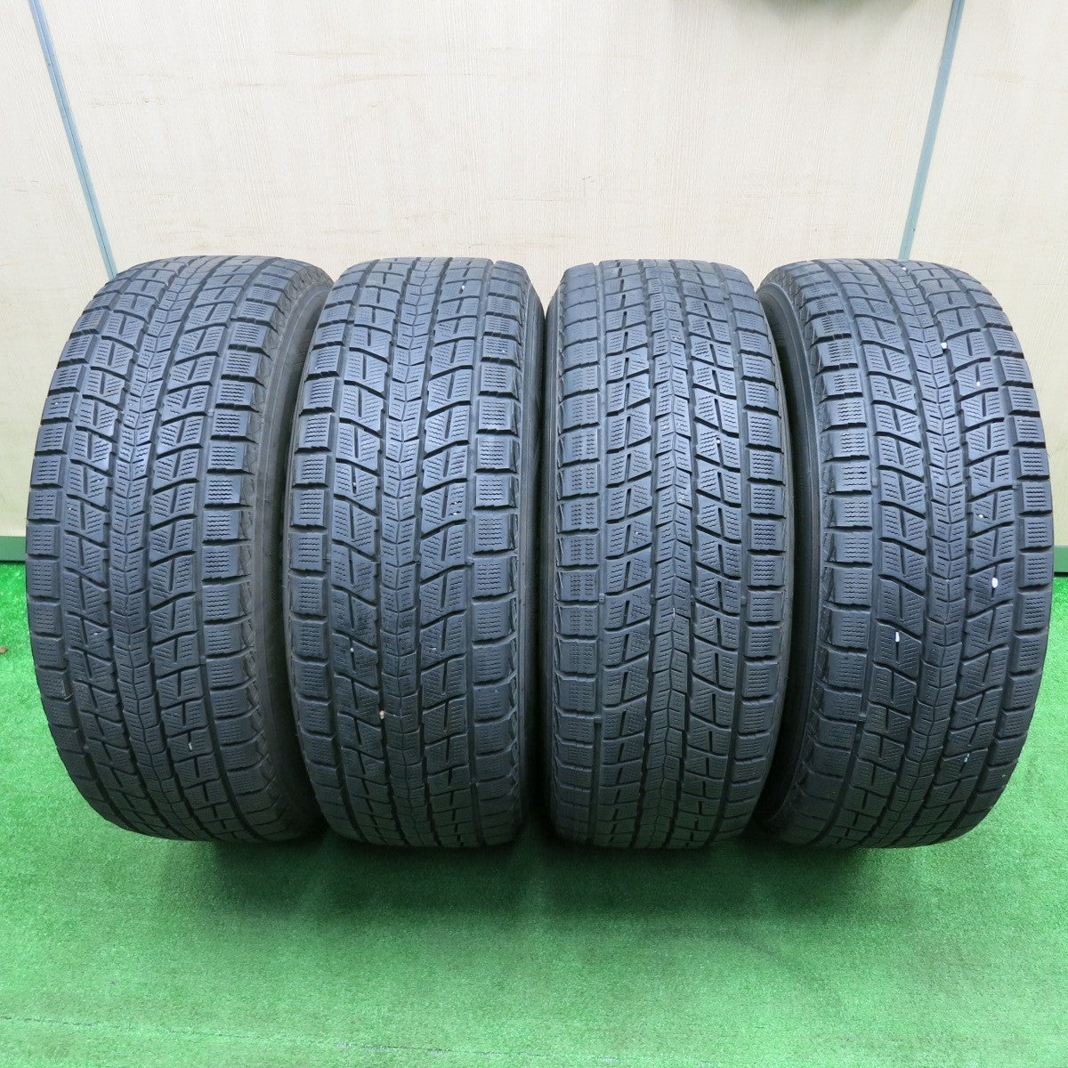 [送料無料] キレイ★スタッドレス 265/65R17 ダンロップ ウインターマックス SJ8 monarch CLIMATE モナーク クライメイト 17インチ PCD139.7/6H★4111909TNス