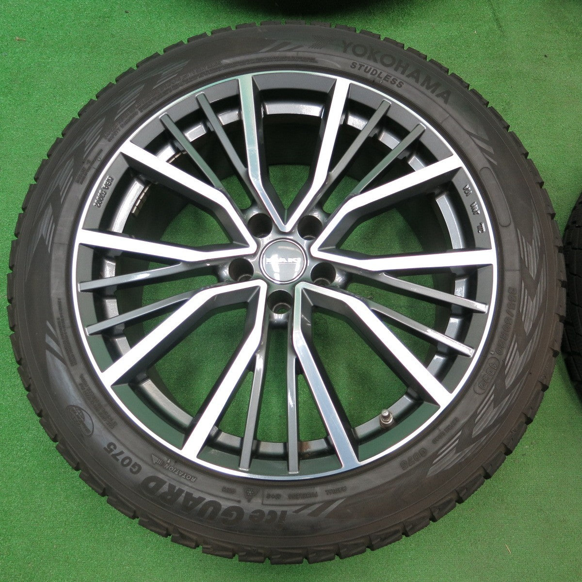 *送料無料* バリ溝！9.5分★ベンツ 等 MAK UNION 255/50R20 スタッドレス ヨコハマ アイスガード G075 20インチ PCD112/5H★4051504ナス