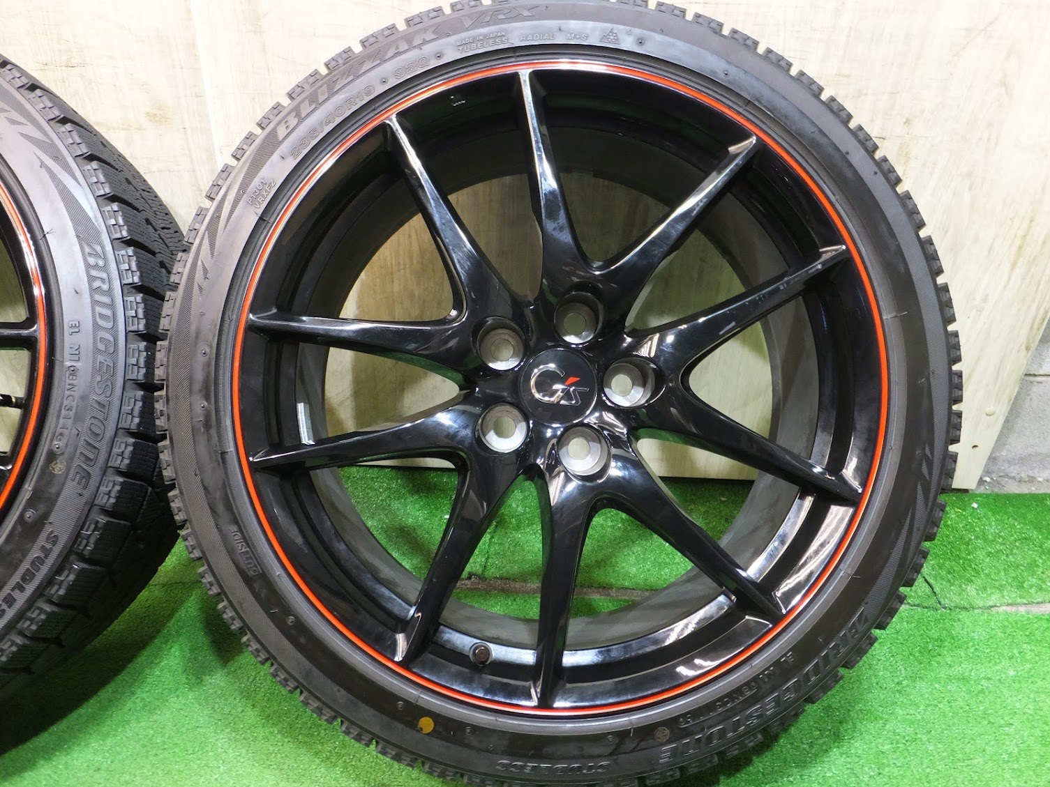 送料無料] ４本価格☆トヨタ 130系 マークX G's 純正 235/40R19 スタッドレス ブリヂストン ブリザック VRX 19イ |  名古屋/岐阜の中古カー用品・工具の買取/販売ならガレージゲット