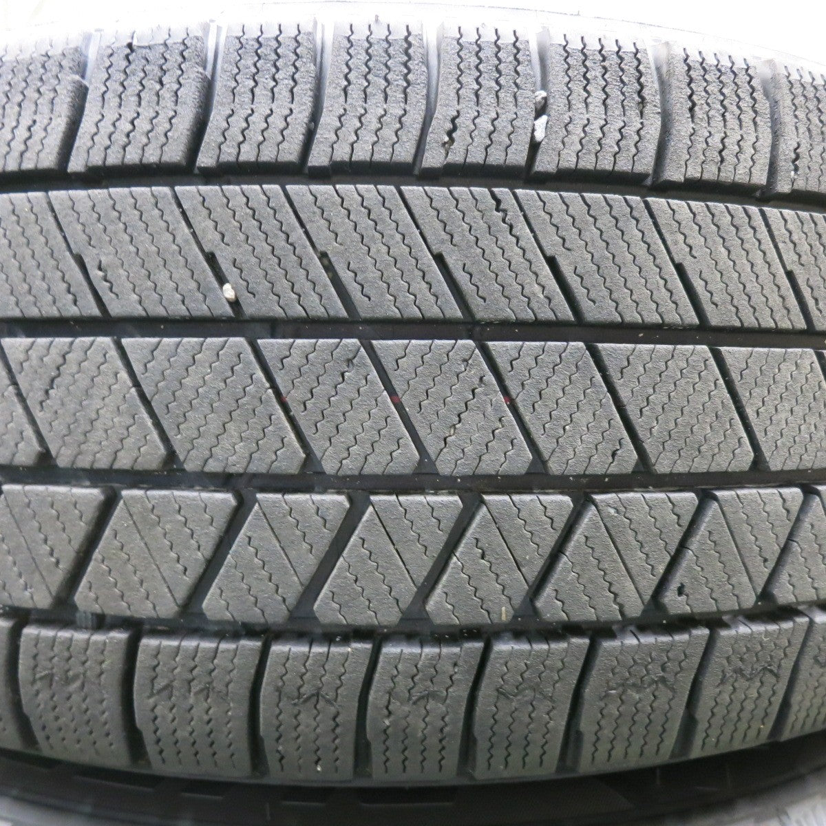 *送料無料* バリ溝！22年！9.5分★スタッドレス 215/60R16 ブリヂストン ブリザック VRX3 BALMINUM バルミナ 16インチ PCD114.3/5H★4051402NJス