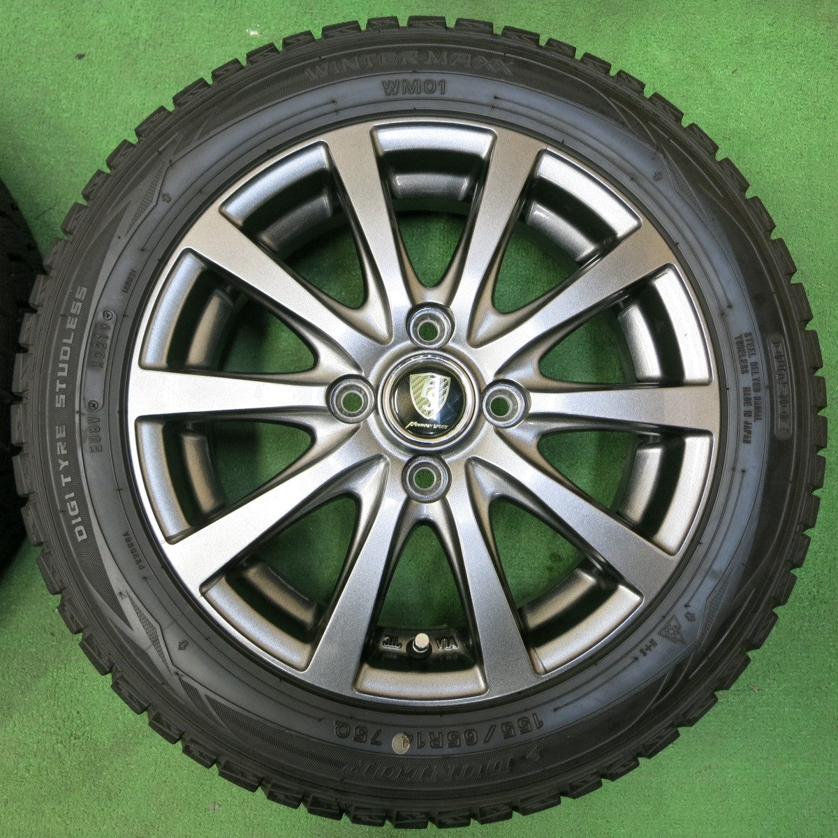 *送料無料* 超バリ溝！キレイ！ほぼ10分★スタッドレス 155/65R14 ダンロップ ウインターマックス WM01 MANARAY SPORT マナレイスポーツ PCD100/4H★4051003イス