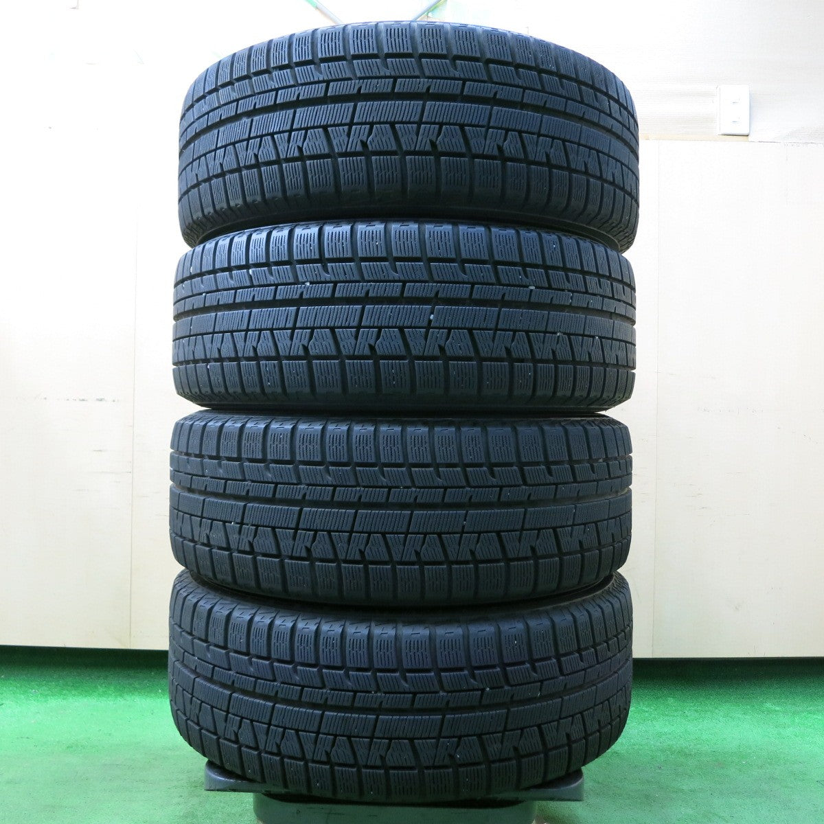 送料無料* バリ溝！キレイ！9.5分☆スタッドレス 215/55R17 ヨコハマ アイスガード iG50 プラス ravrion RM01 |  名古屋/岐阜の中古カー用品・工具の買取/販売ならガレージゲット